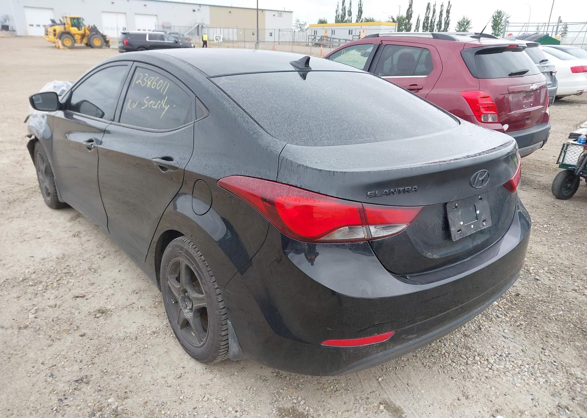 2015 HYUNDAI ELANTRA GL