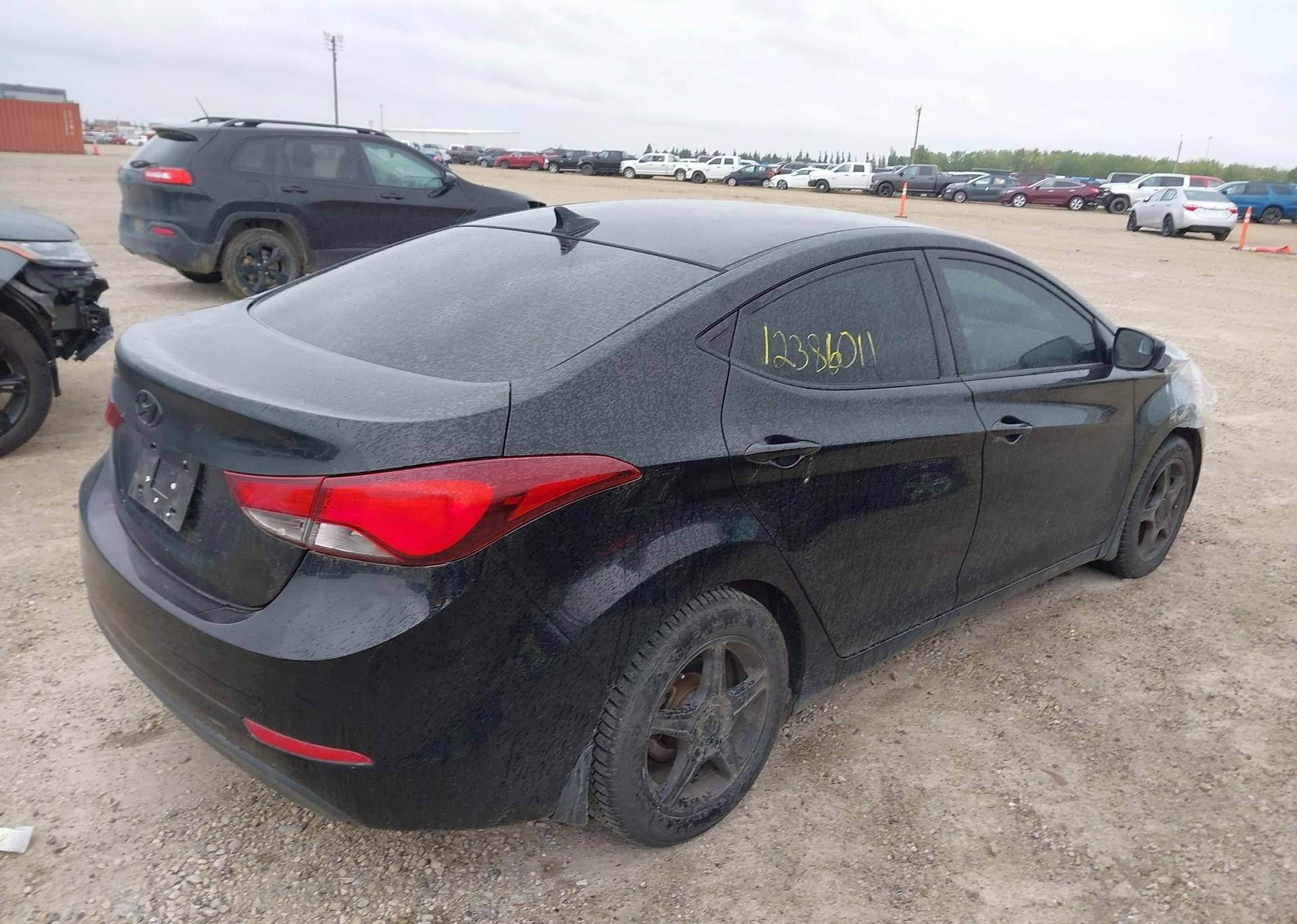 2015 HYUNDAI ELANTRA GL