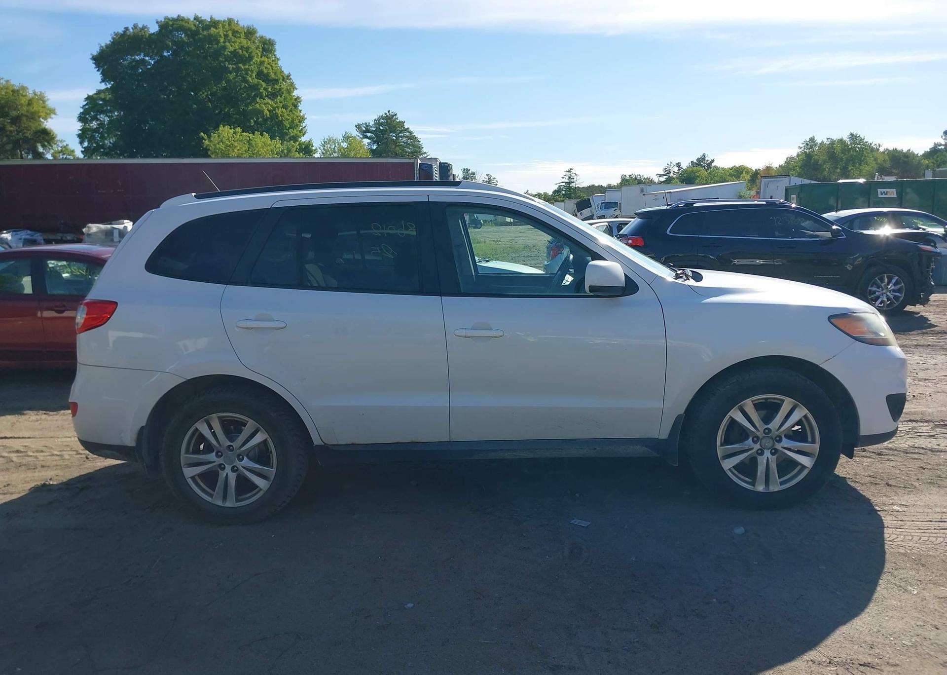 2012 HYUNDAI SANTA FE GLS