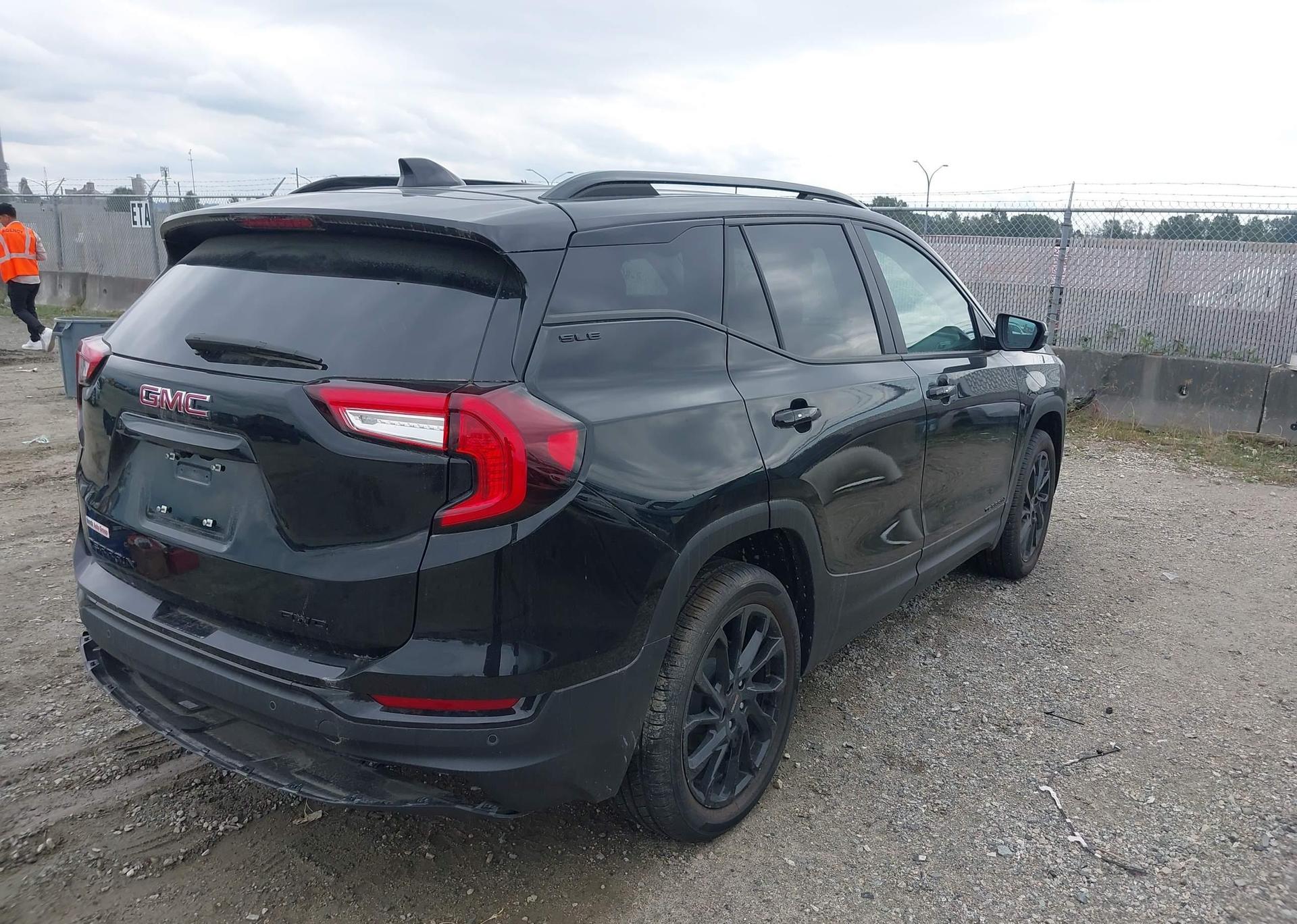 2024 GMC TERRAIN SLE