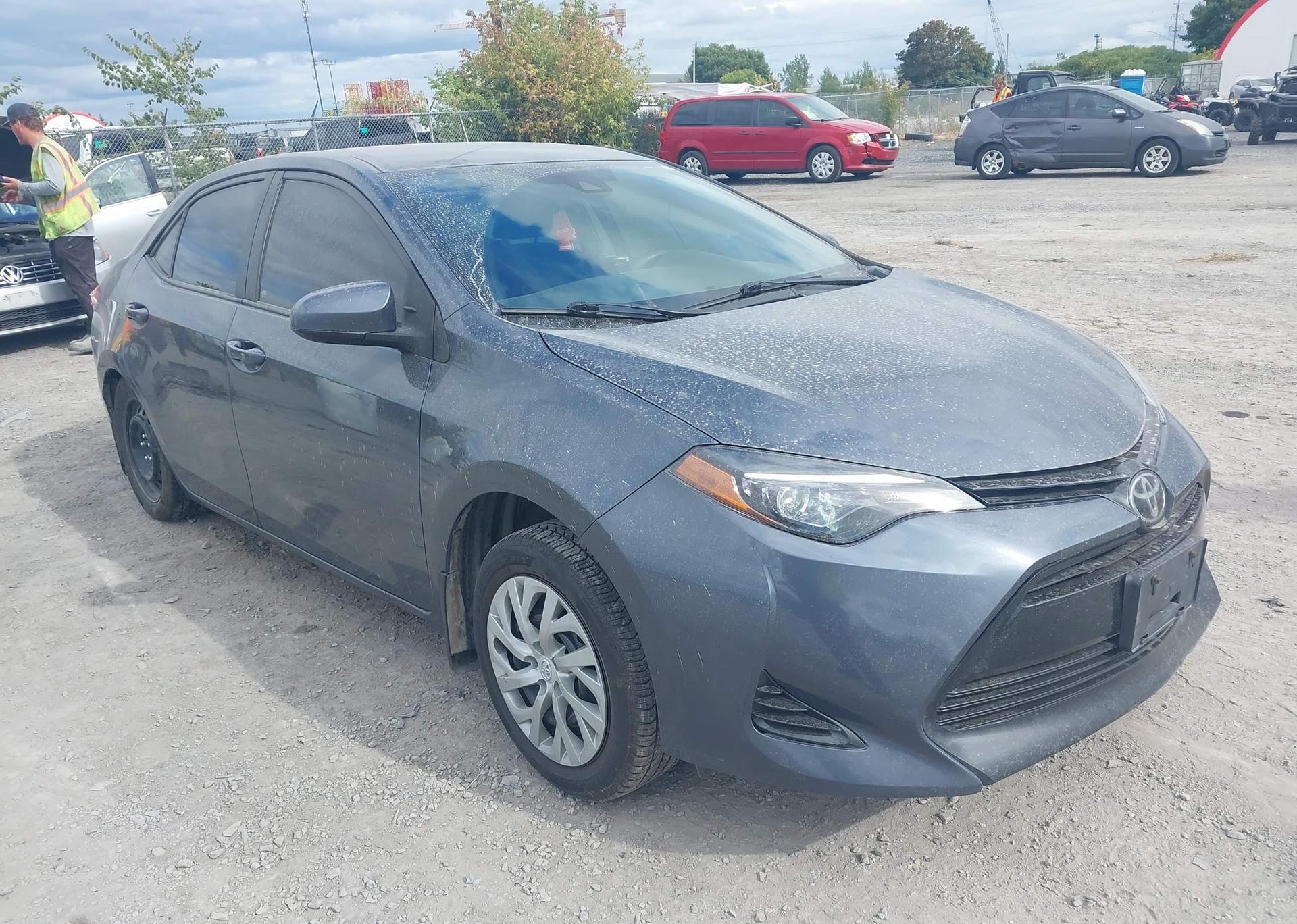 2017 TOYOTA COROLLA