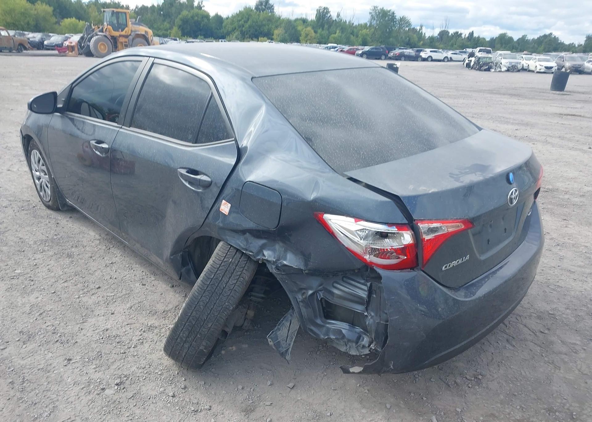 2017 TOYOTA COROLLA