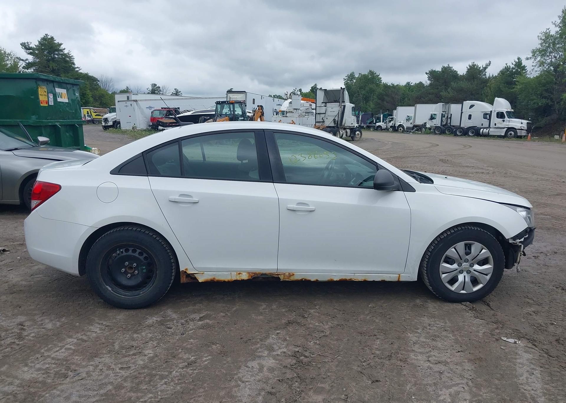 2013 CHEVROLET CRUZE LS