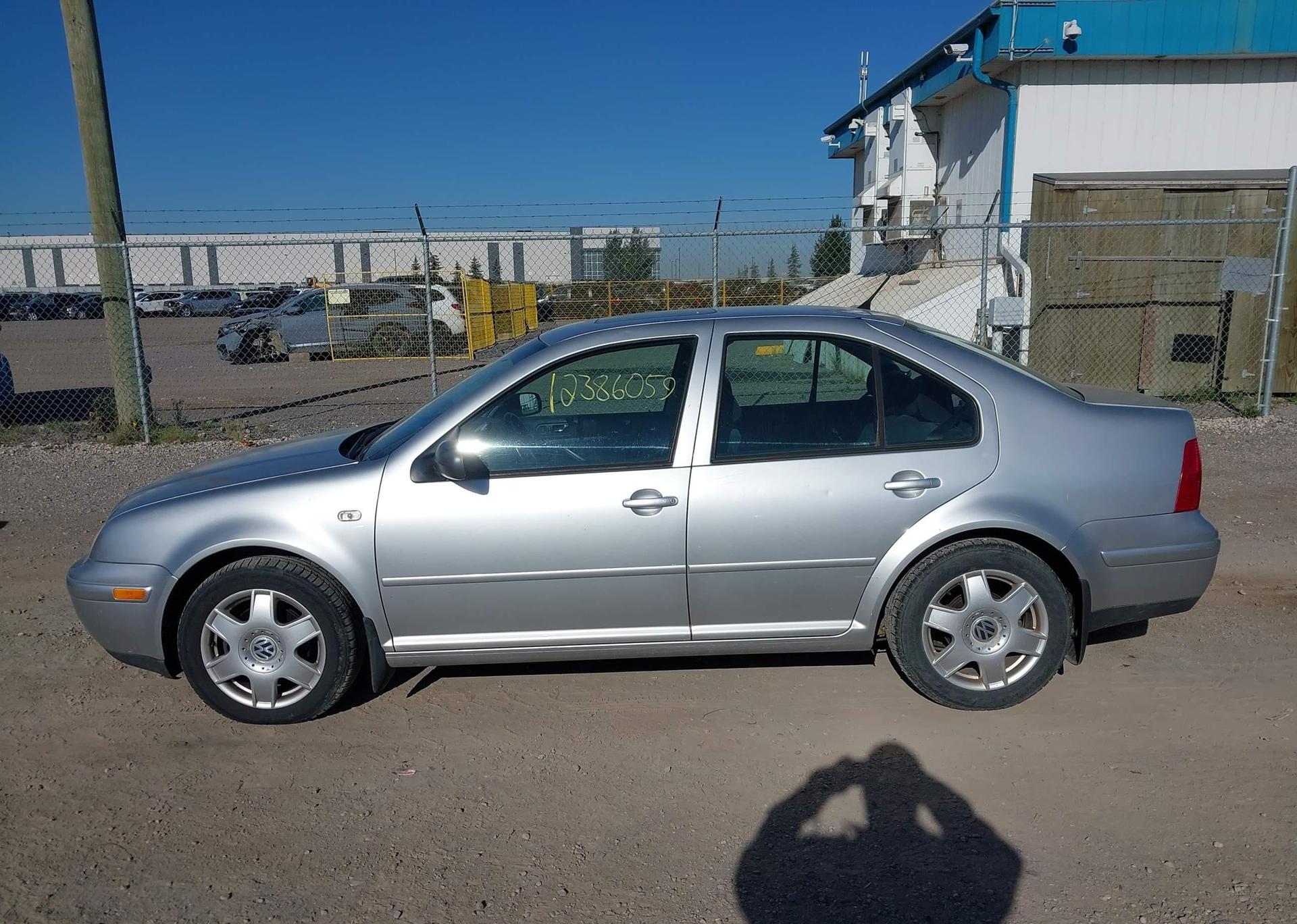 2000 VOLKSWAGEN JETTA GLS