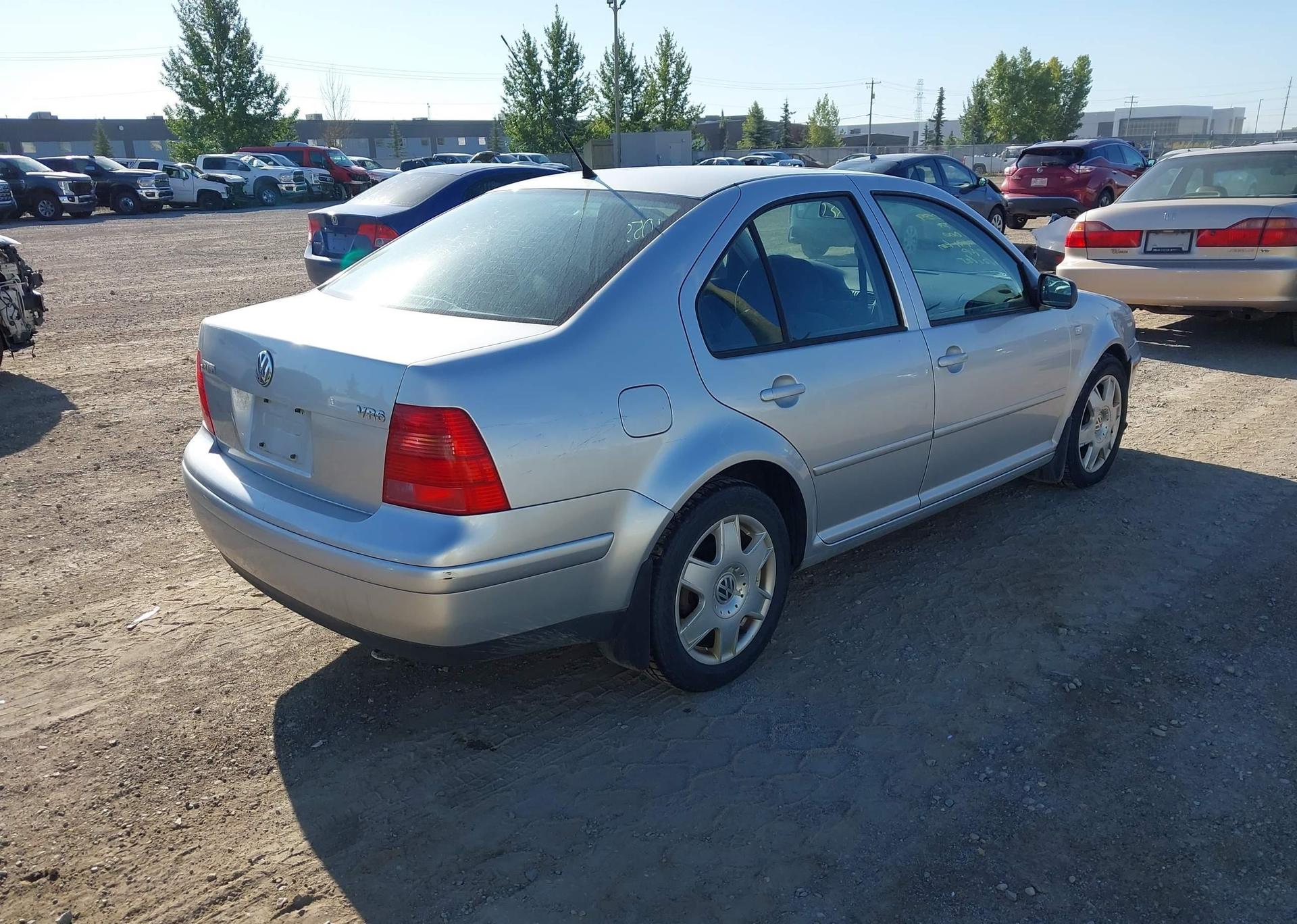 2000 VOLKSWAGEN JETTA GLS