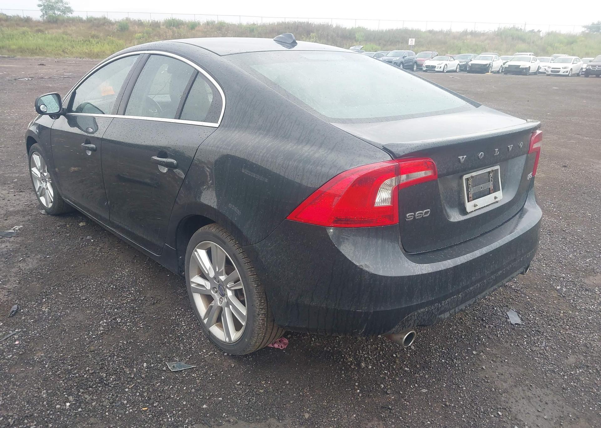 2012 VOLVO S60