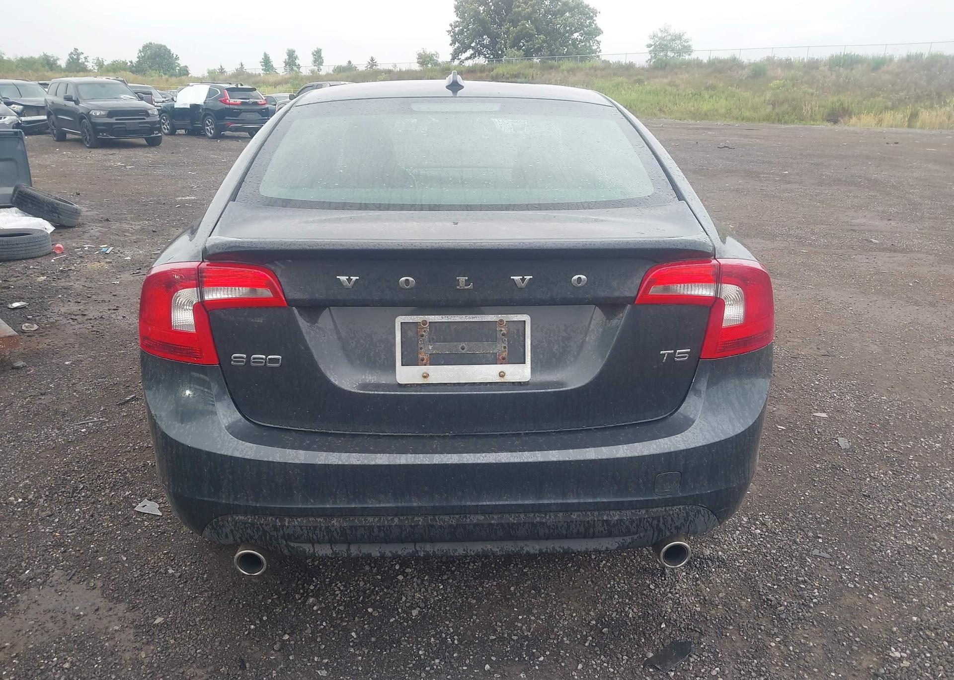 2012 VOLVO S60