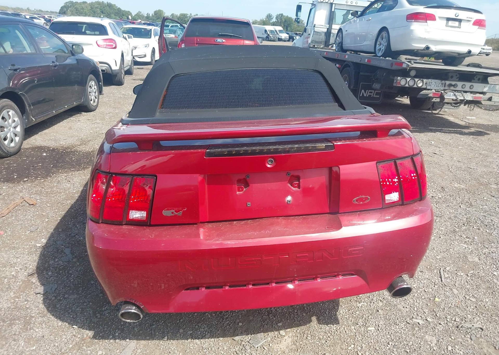 2003 FORD MUSTANG