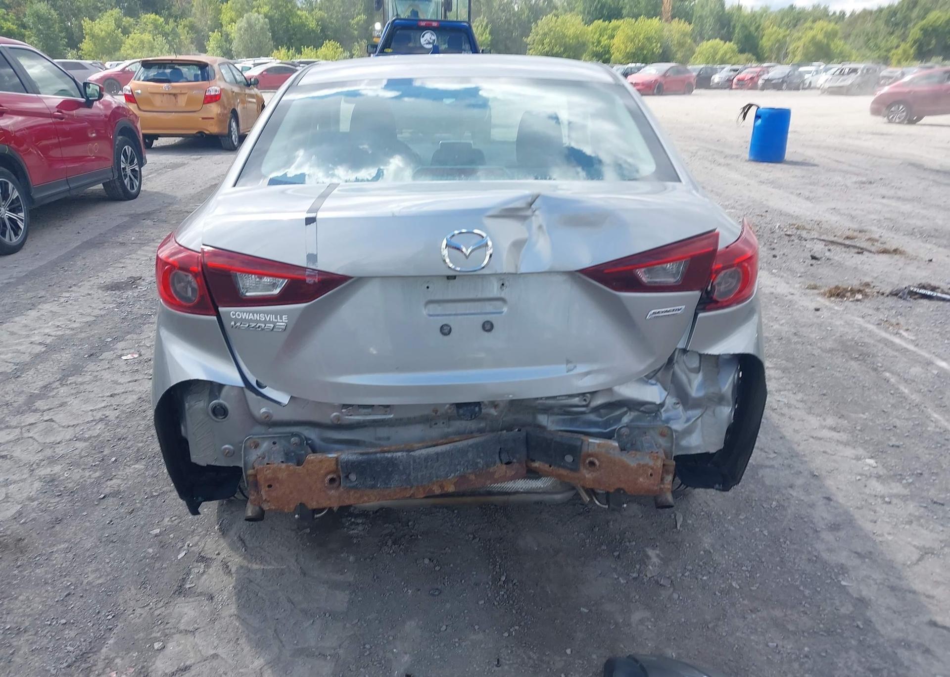 2016 MAZDA 3 TOURING