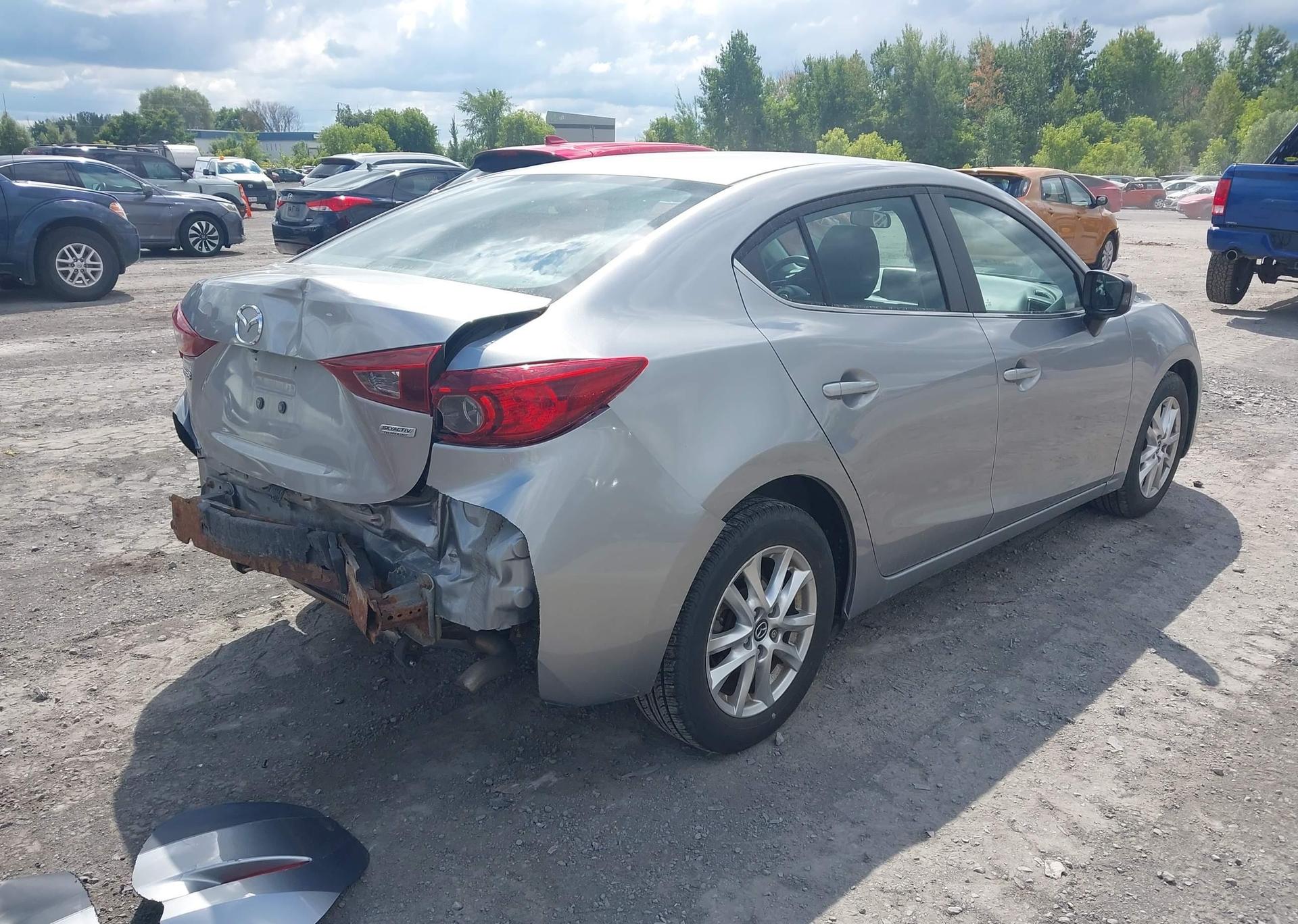 2016 MAZDA 3 TOURING