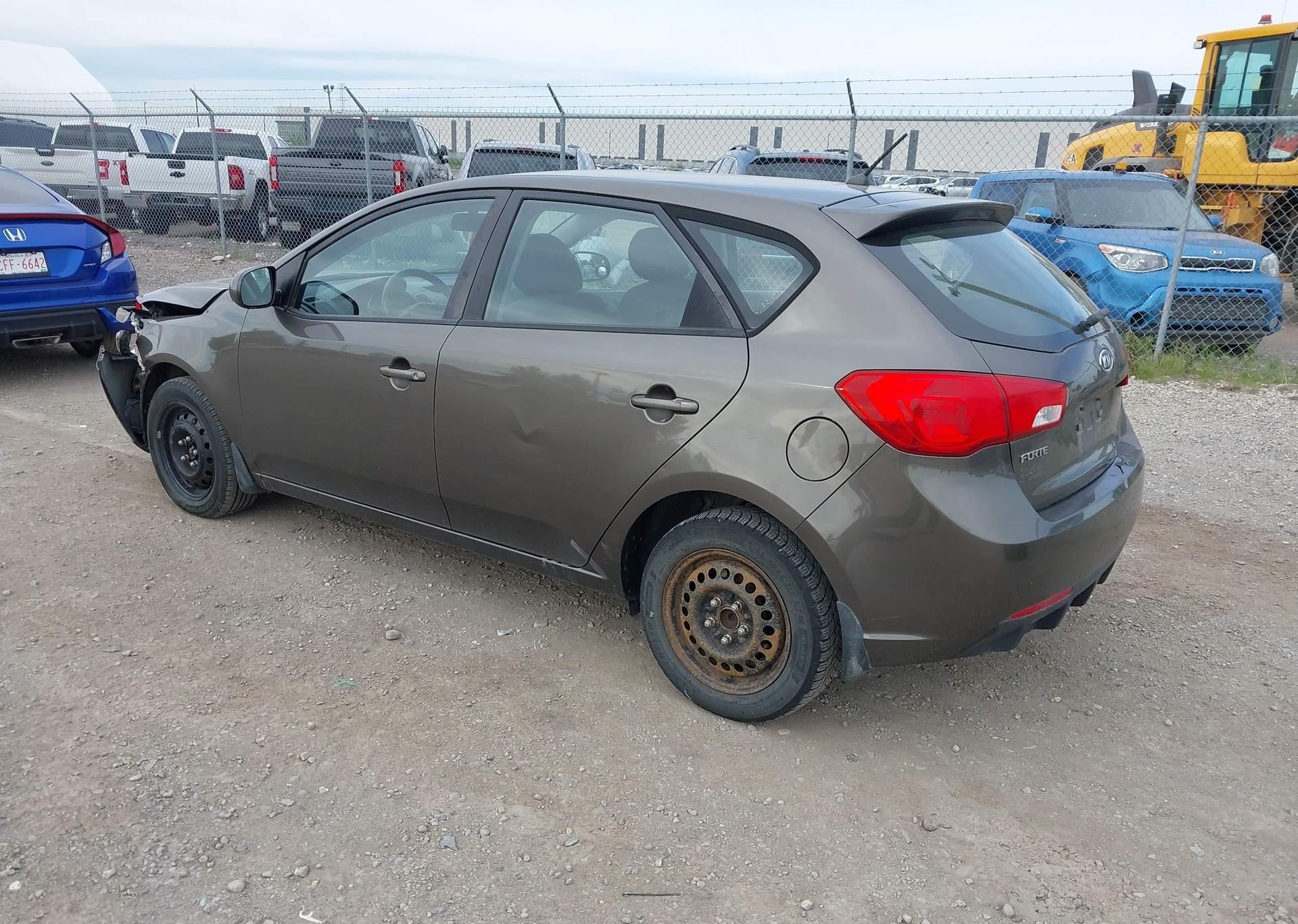 2011 KIA FORTE LX