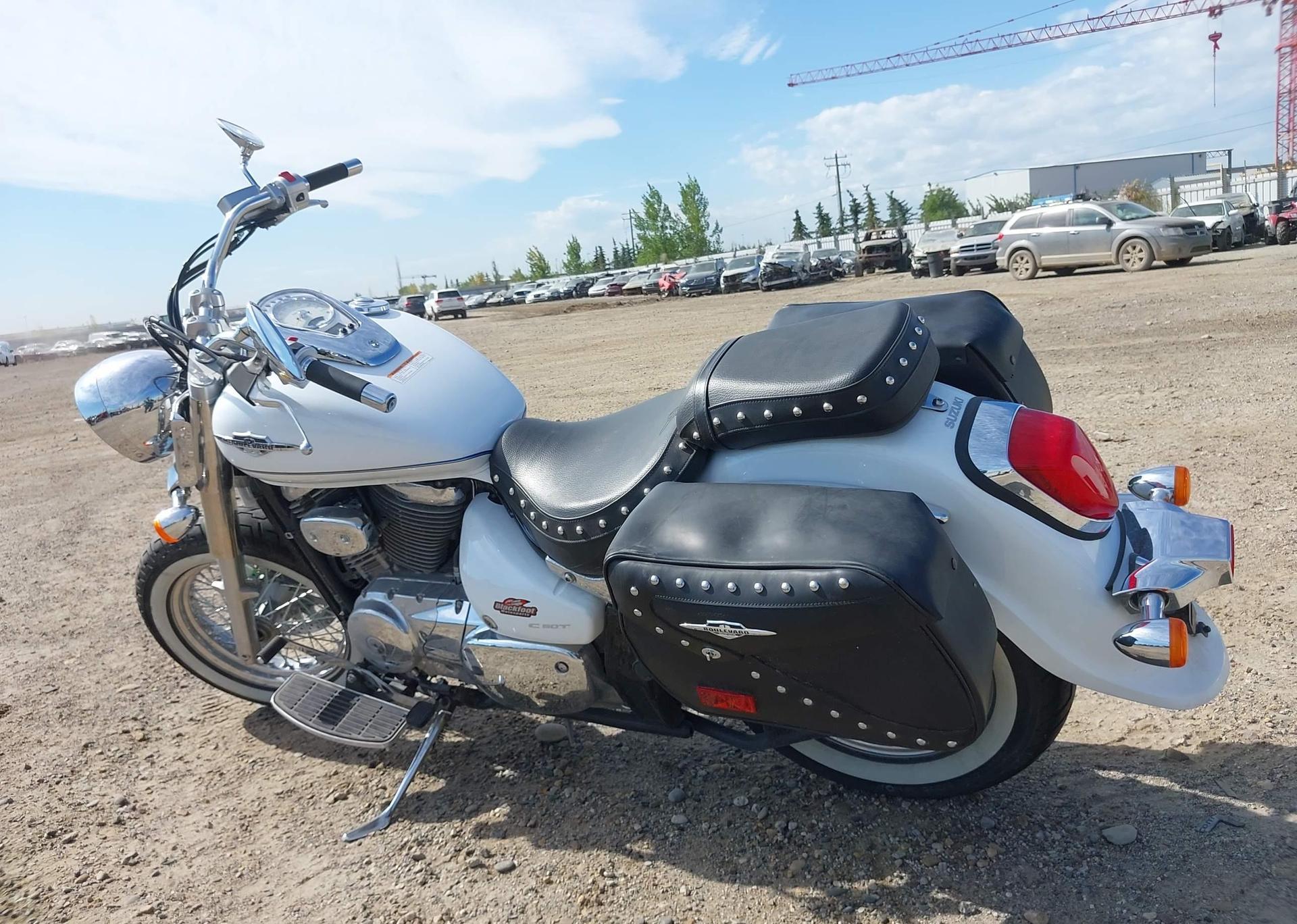 2022 SUZUKI VL800 M
