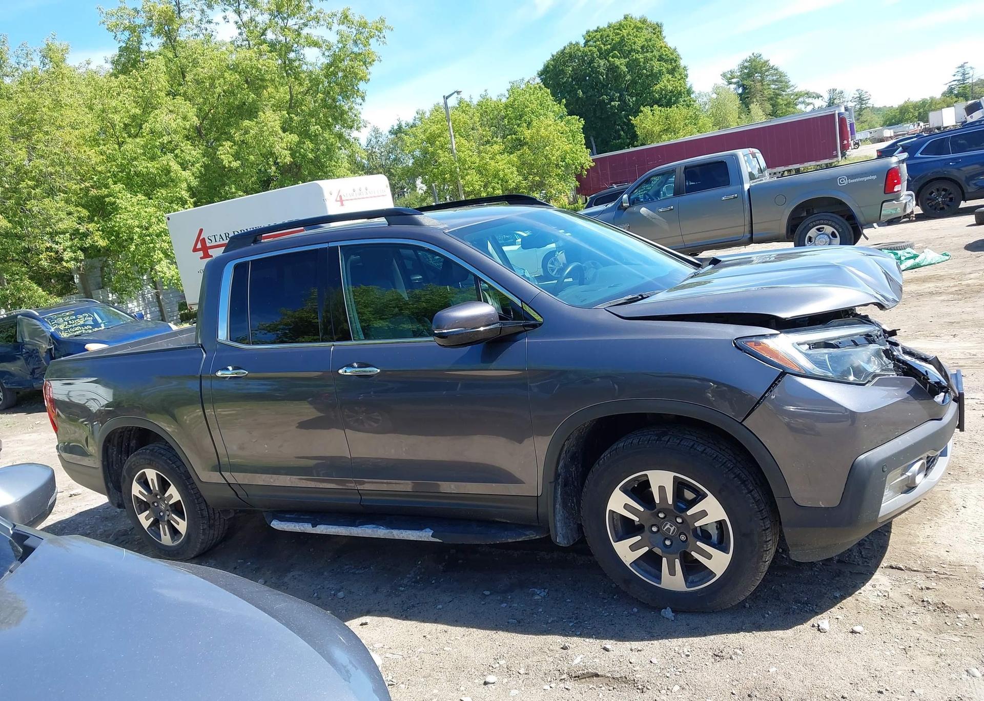 2018 HONDA RIDGELINE TOURING