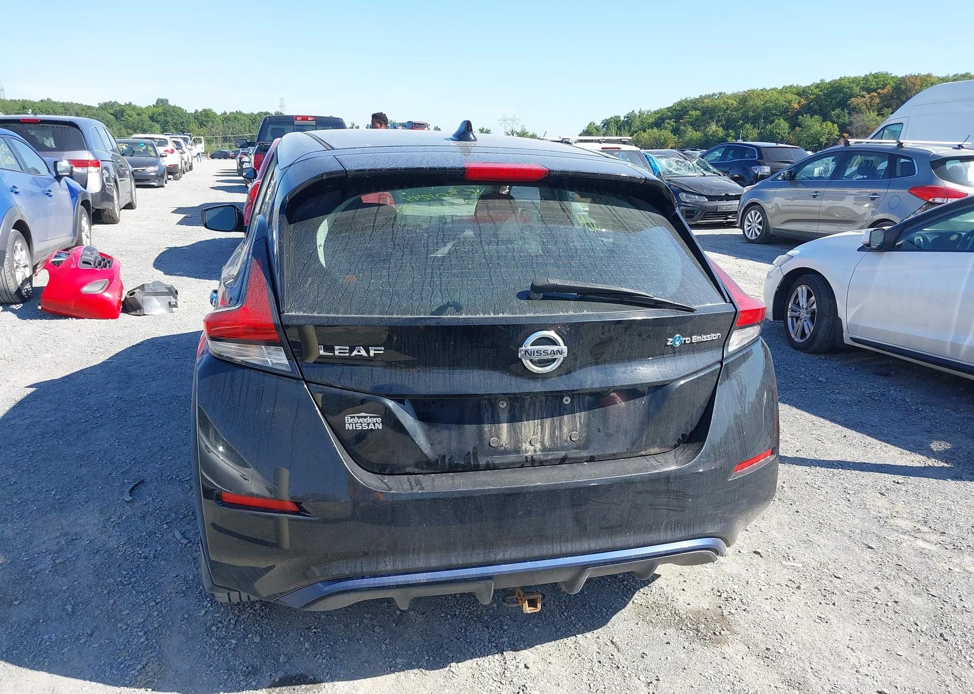 2019 NISSAN LEAF S