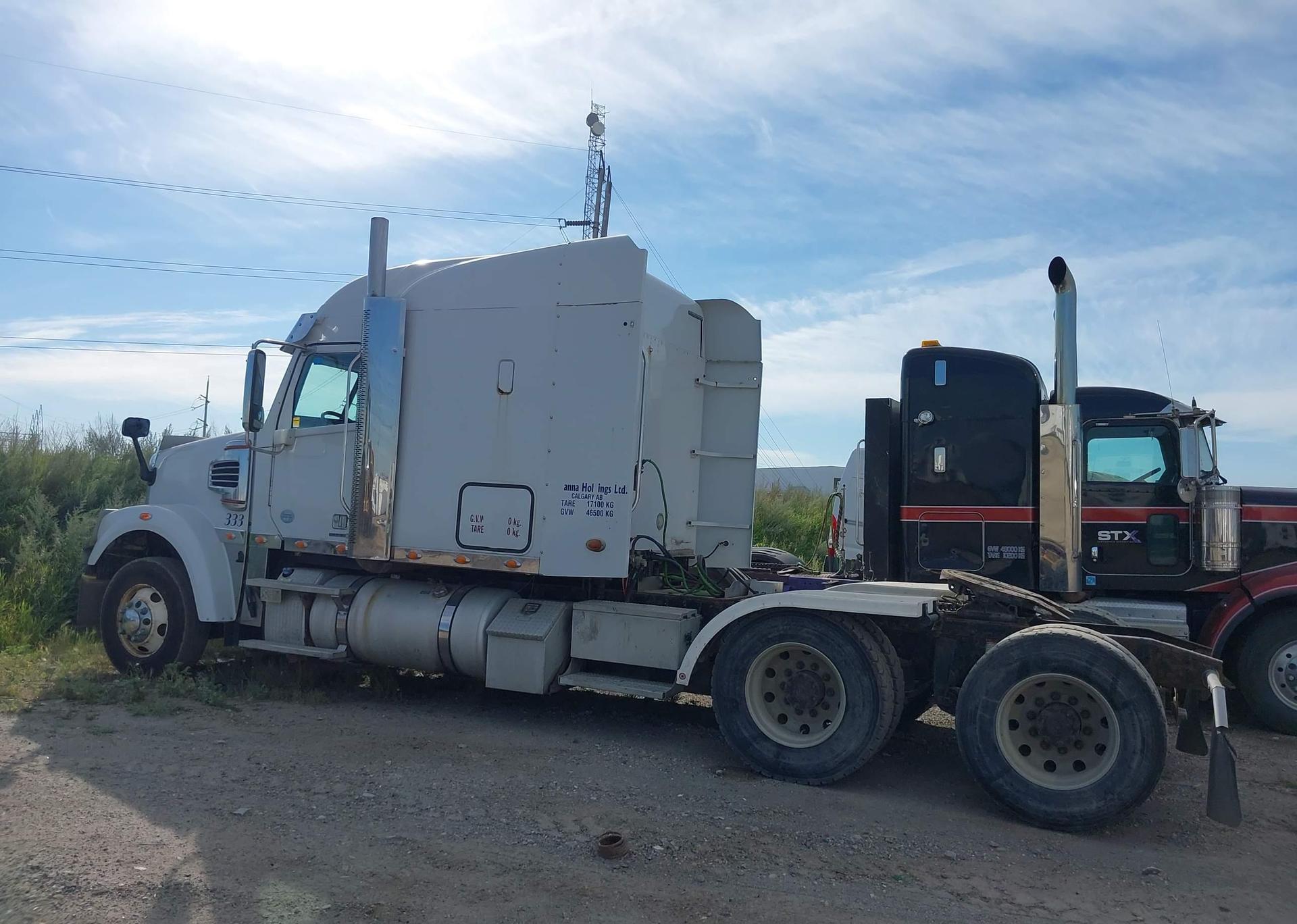 2014 FREIGHTLINER 122SD