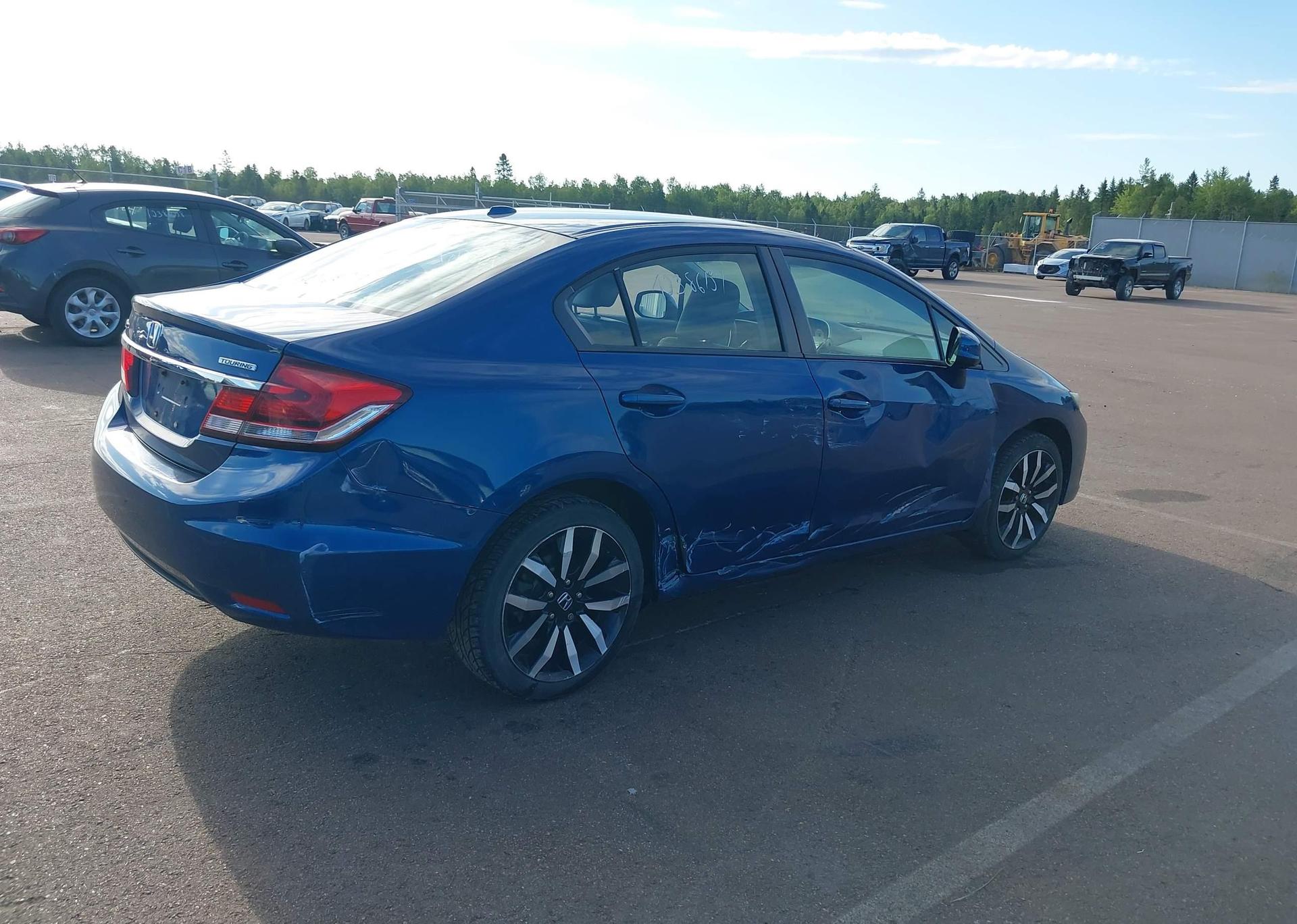 2013 HONDA Civic touring