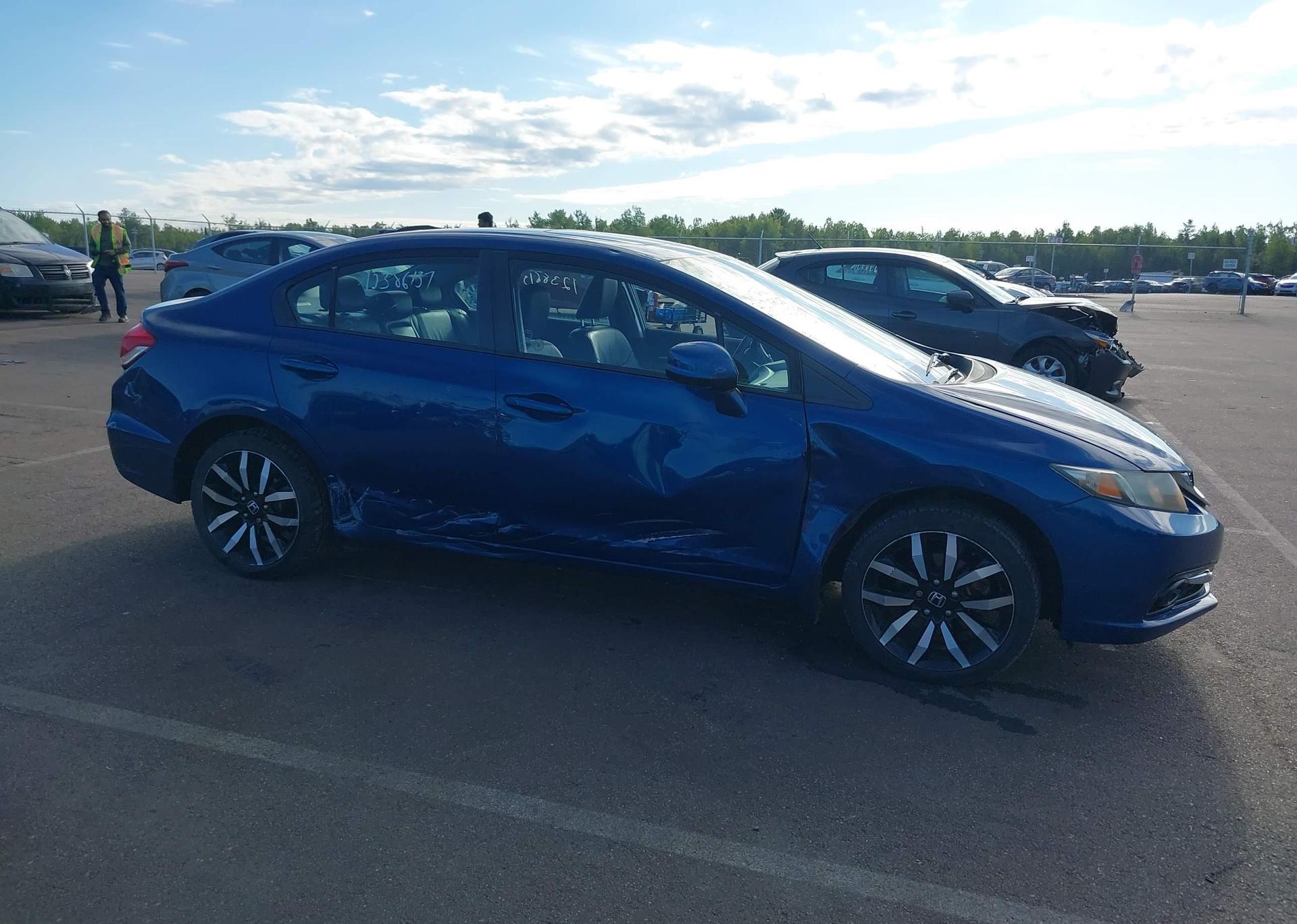 2013 HONDA Civic touring