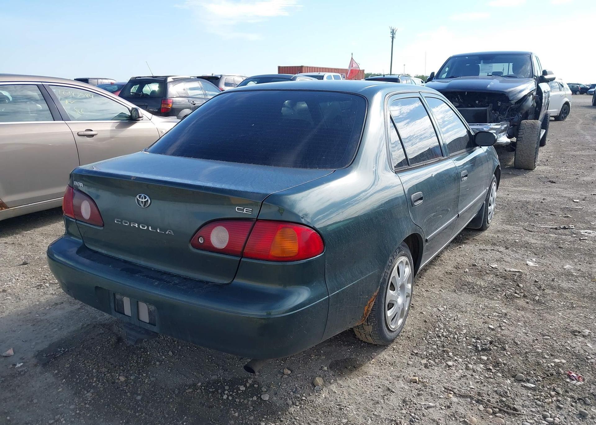 2002 TOYOTA COROLLA CE