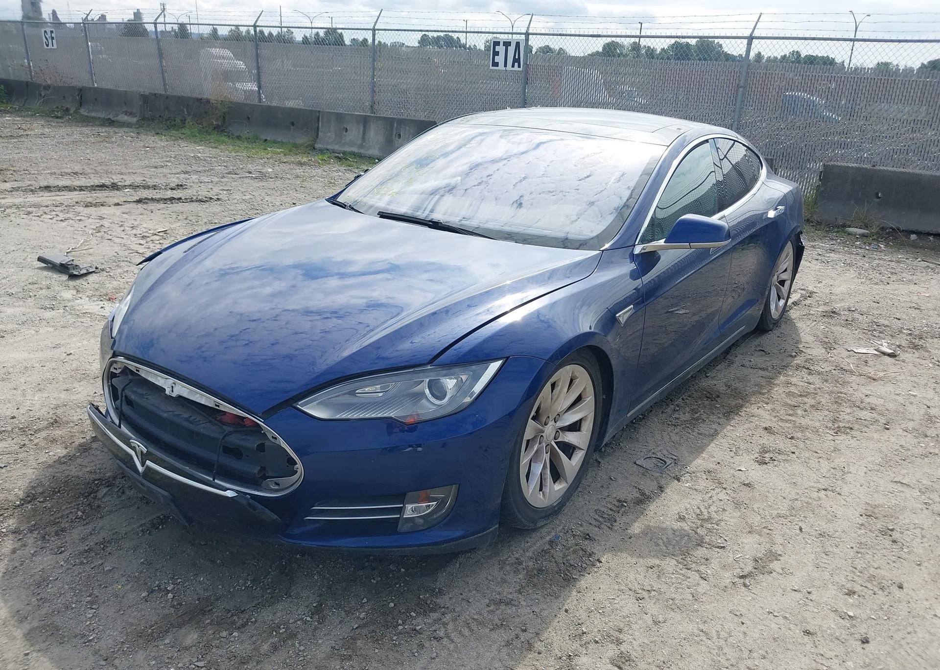 2015 TESLA MODEL S 70D