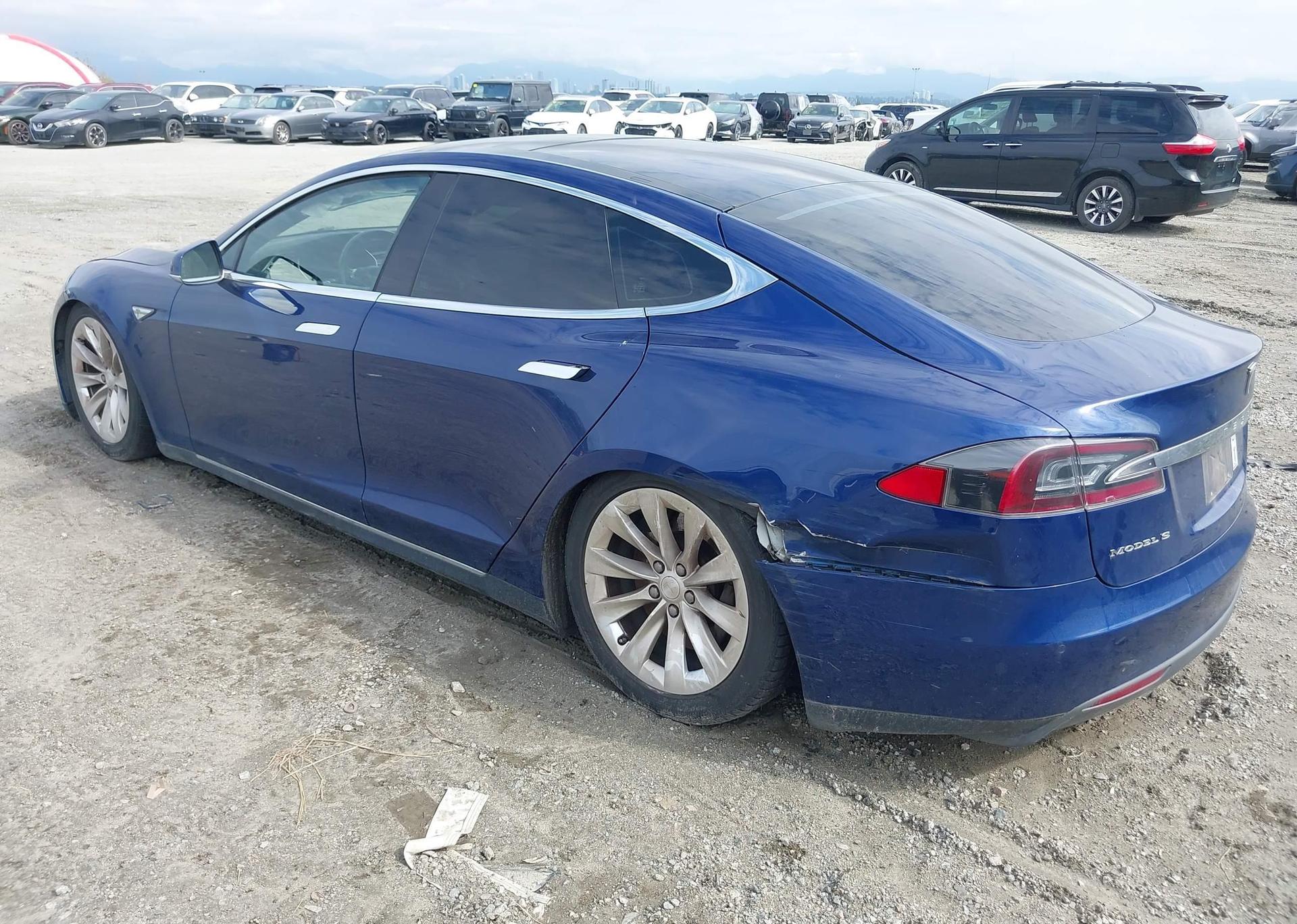2015 TESLA MODEL S 70D
