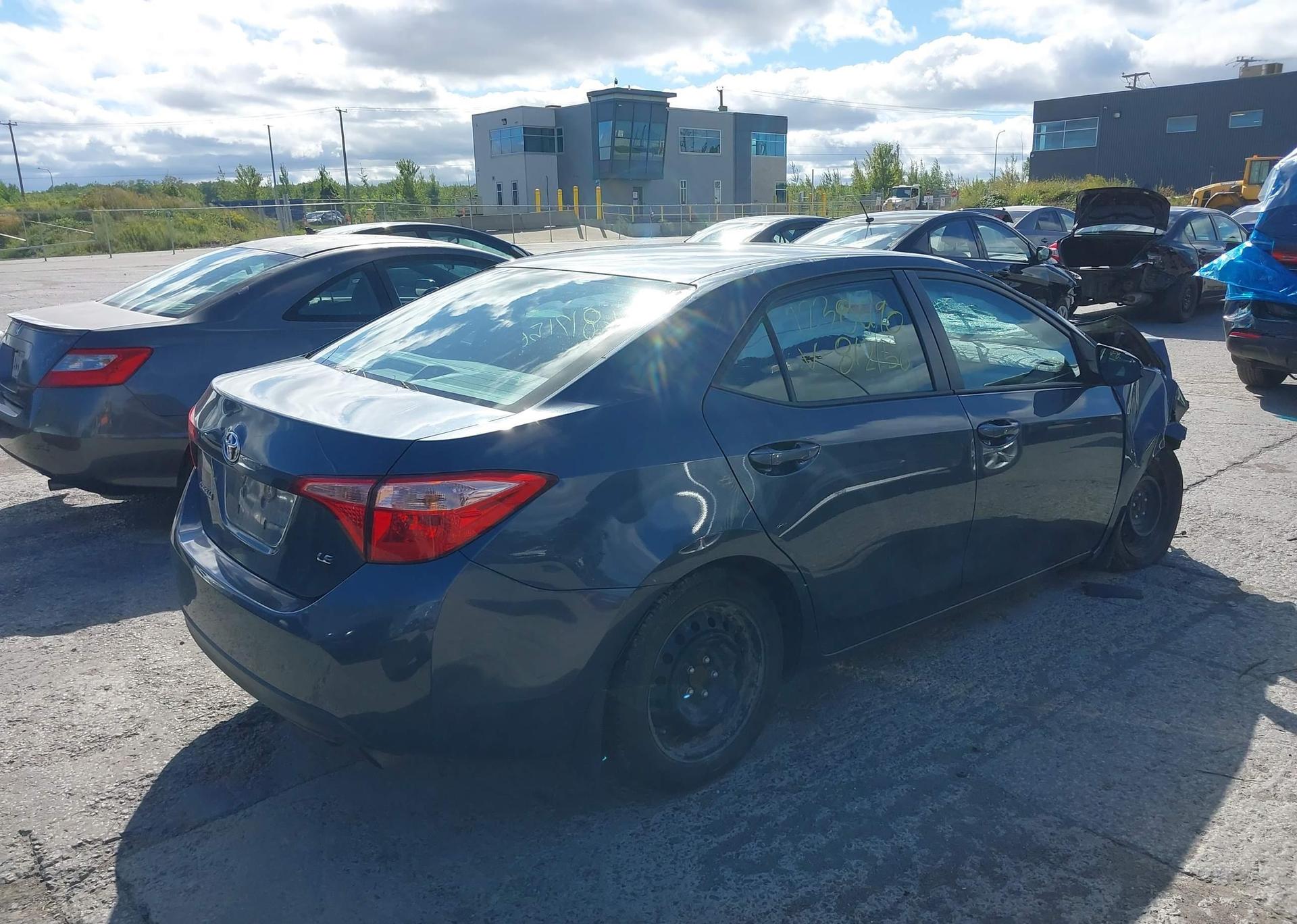 2017 TOYOTA COROLLA LE