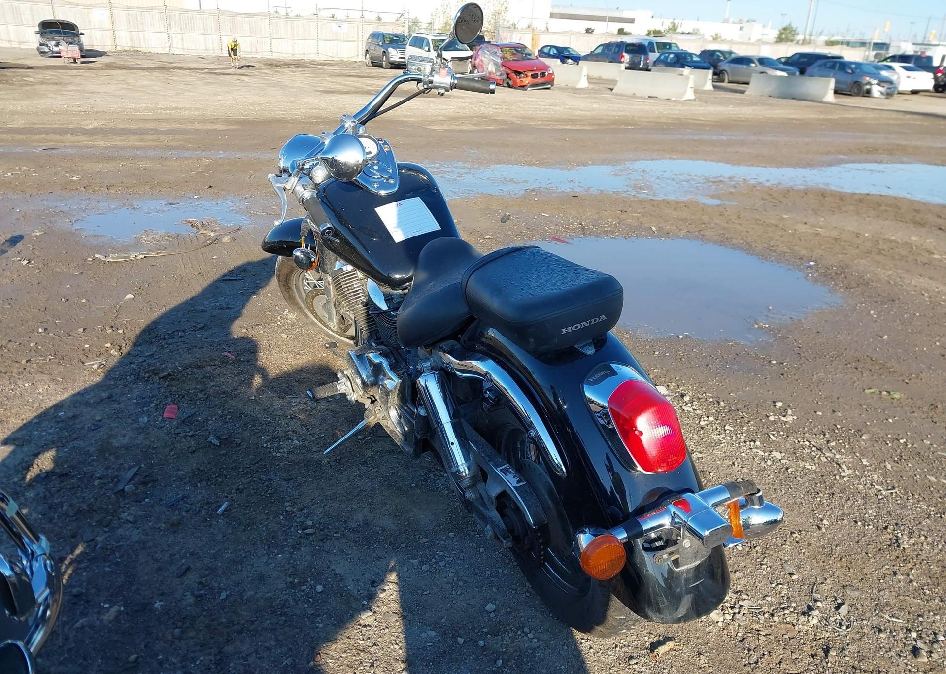 2003 HONDA VT750 CD