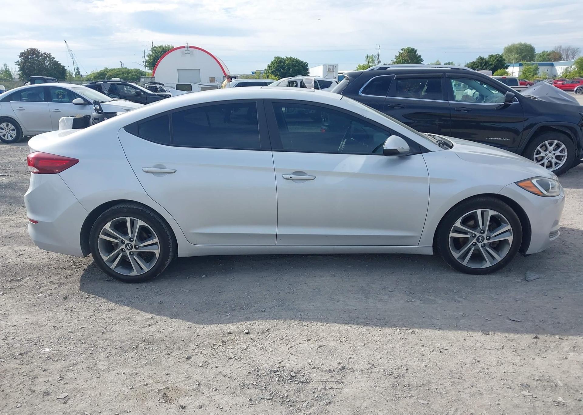 2017 HYUNDAI ELANTRA GLS