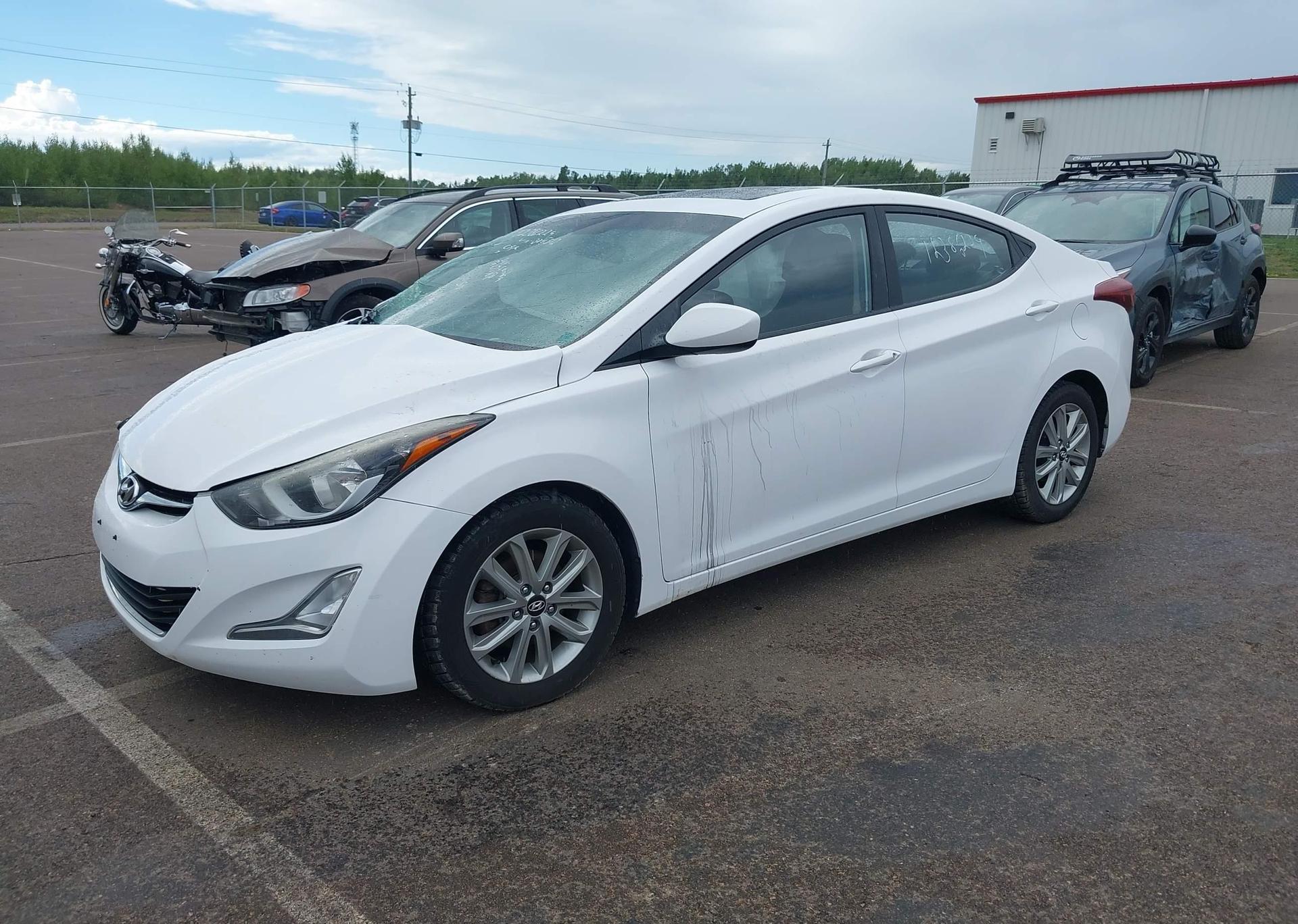 2015 HYUNDAI ELANTRA SE