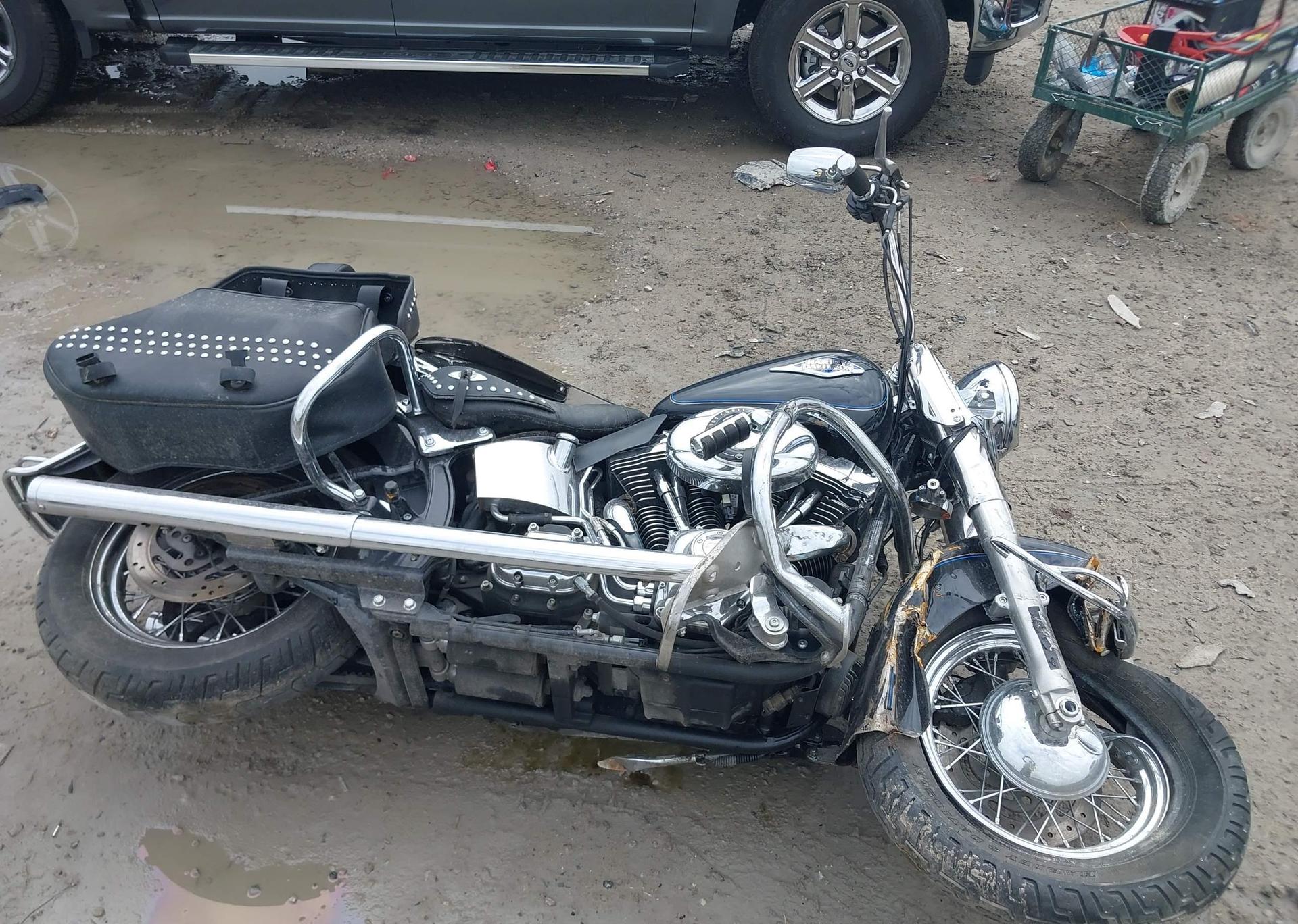 2014 HARLEY-DAVIDSON FLSTC HERITAGE SOFTAIL CLASSIC