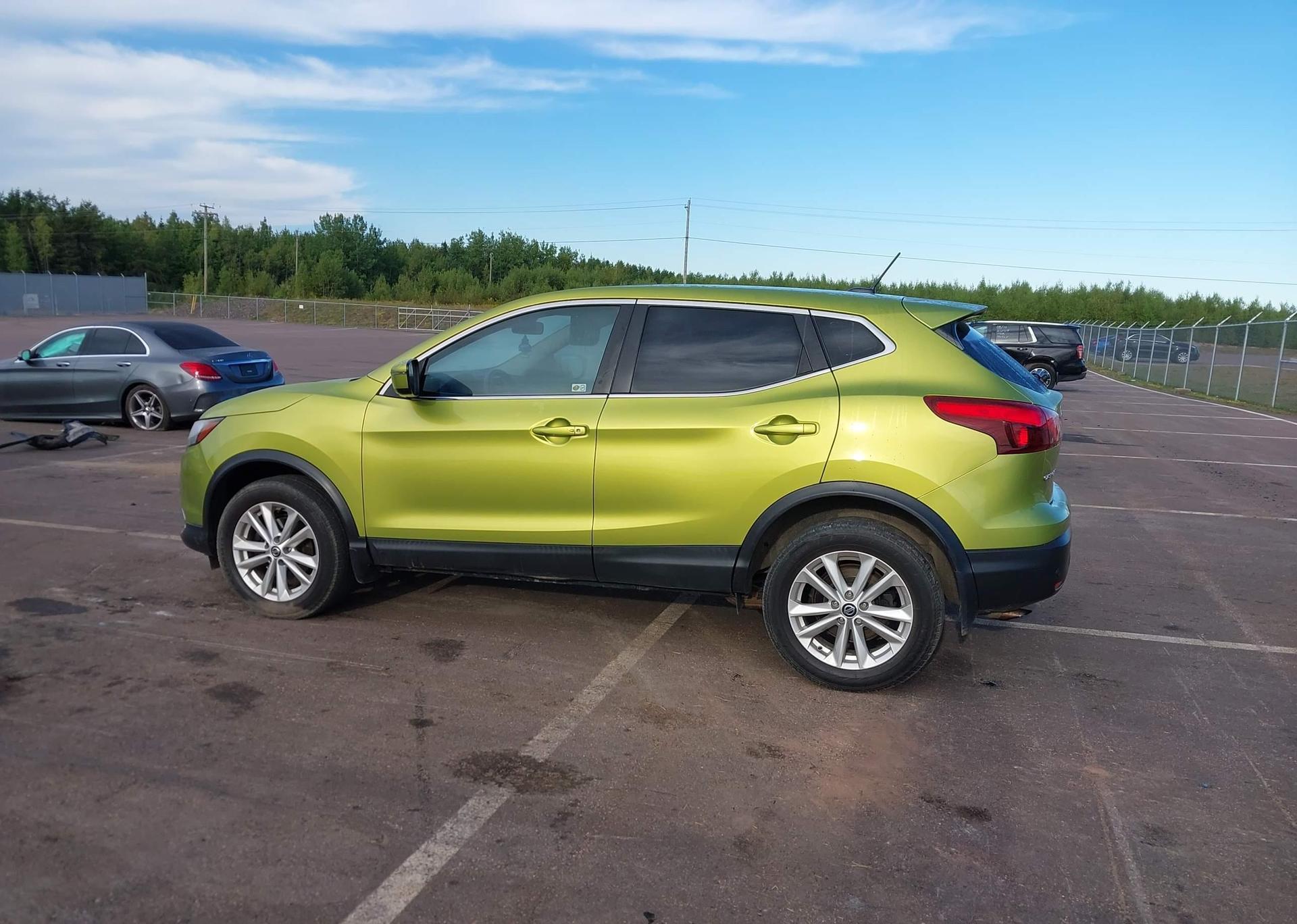 2019 NISSAN QASHQAI S