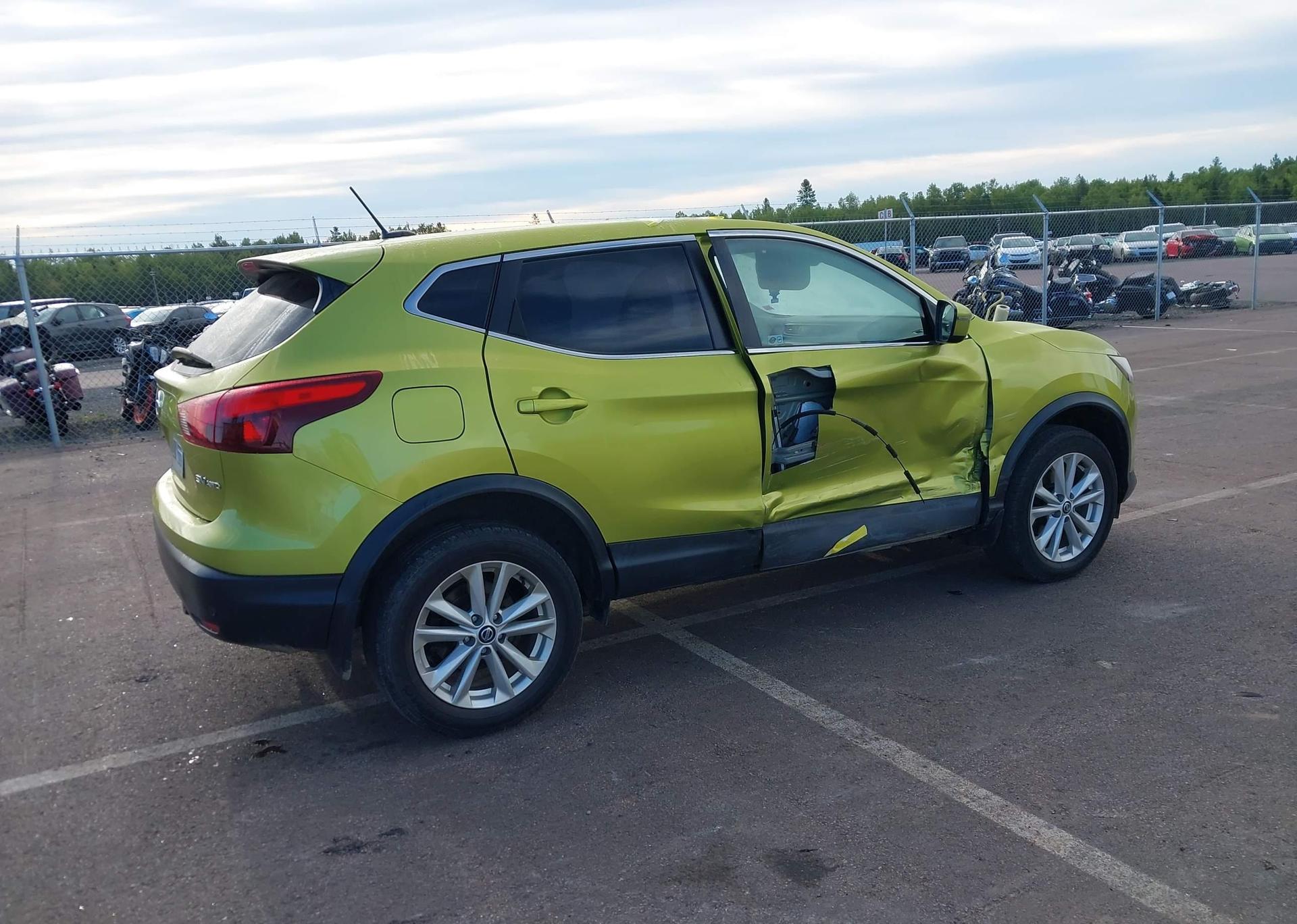 2019 NISSAN QASHQAI S