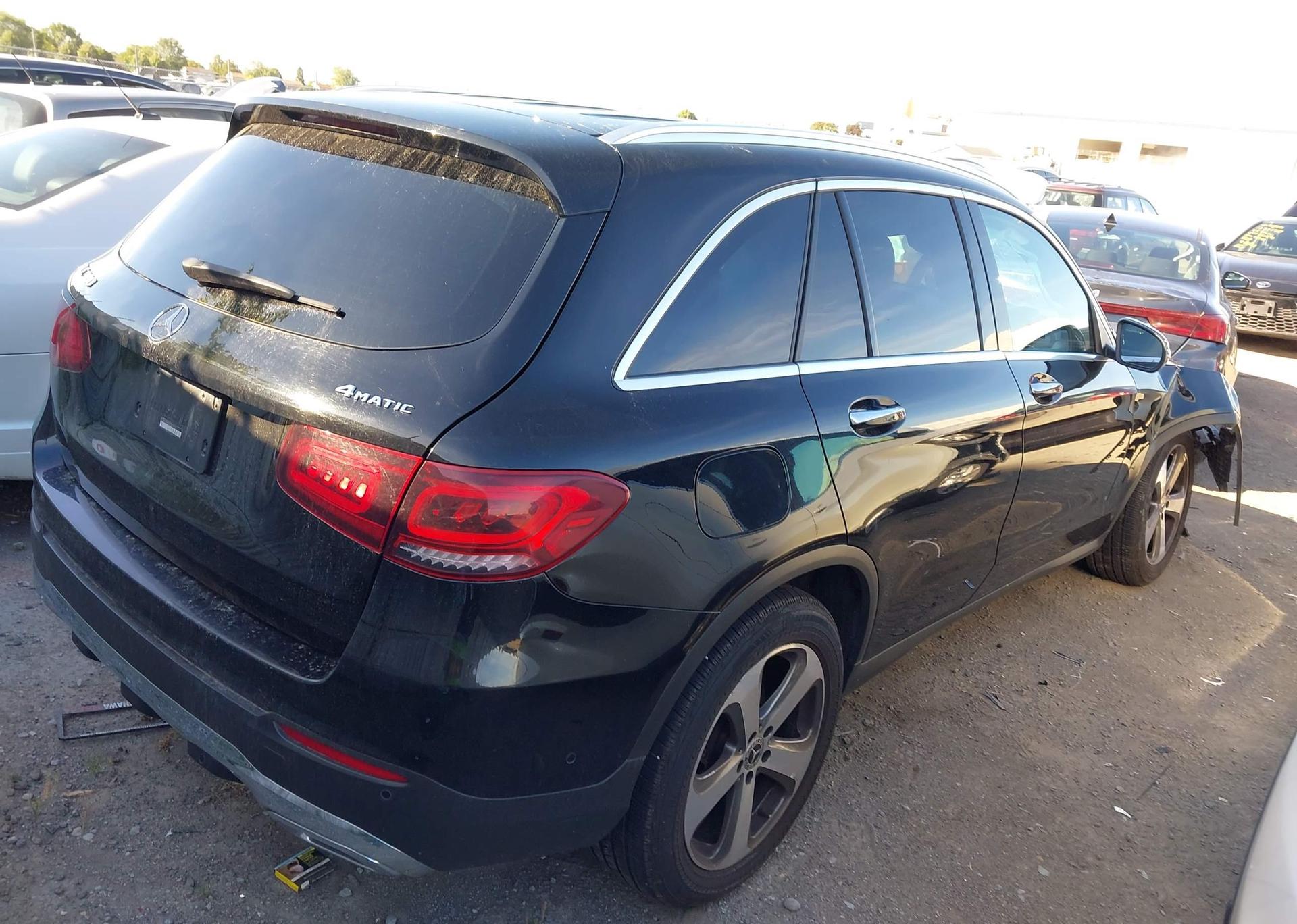 2022 MERCEDES-BENZ GLC 300 4MATIC
