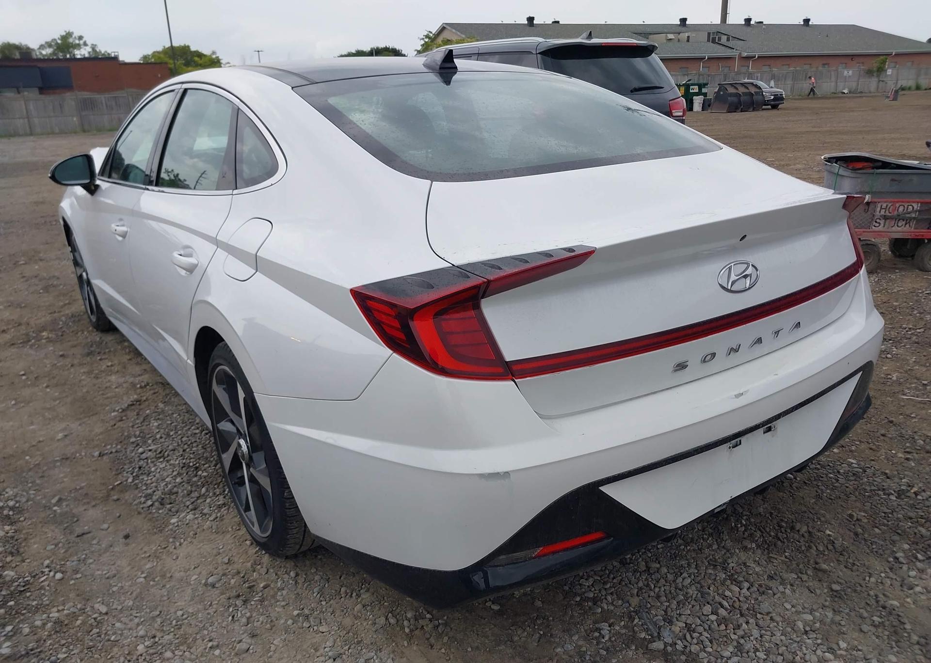 2022 HYUNDAI SONATA SEL PLUS