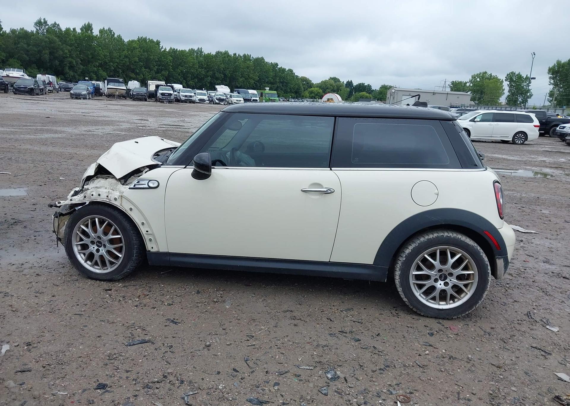 2009 MINI COOPER CLASSIC