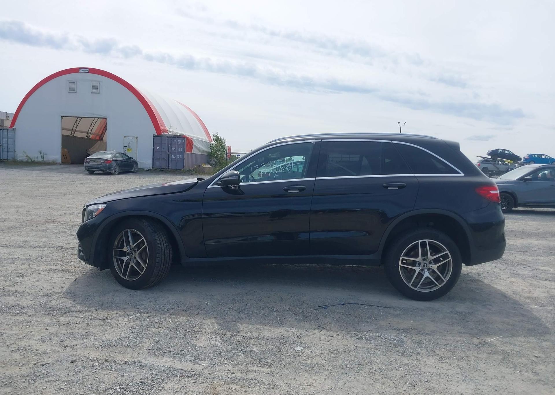 2017 MERCEDES-BENZ GLC 300 4MATIC