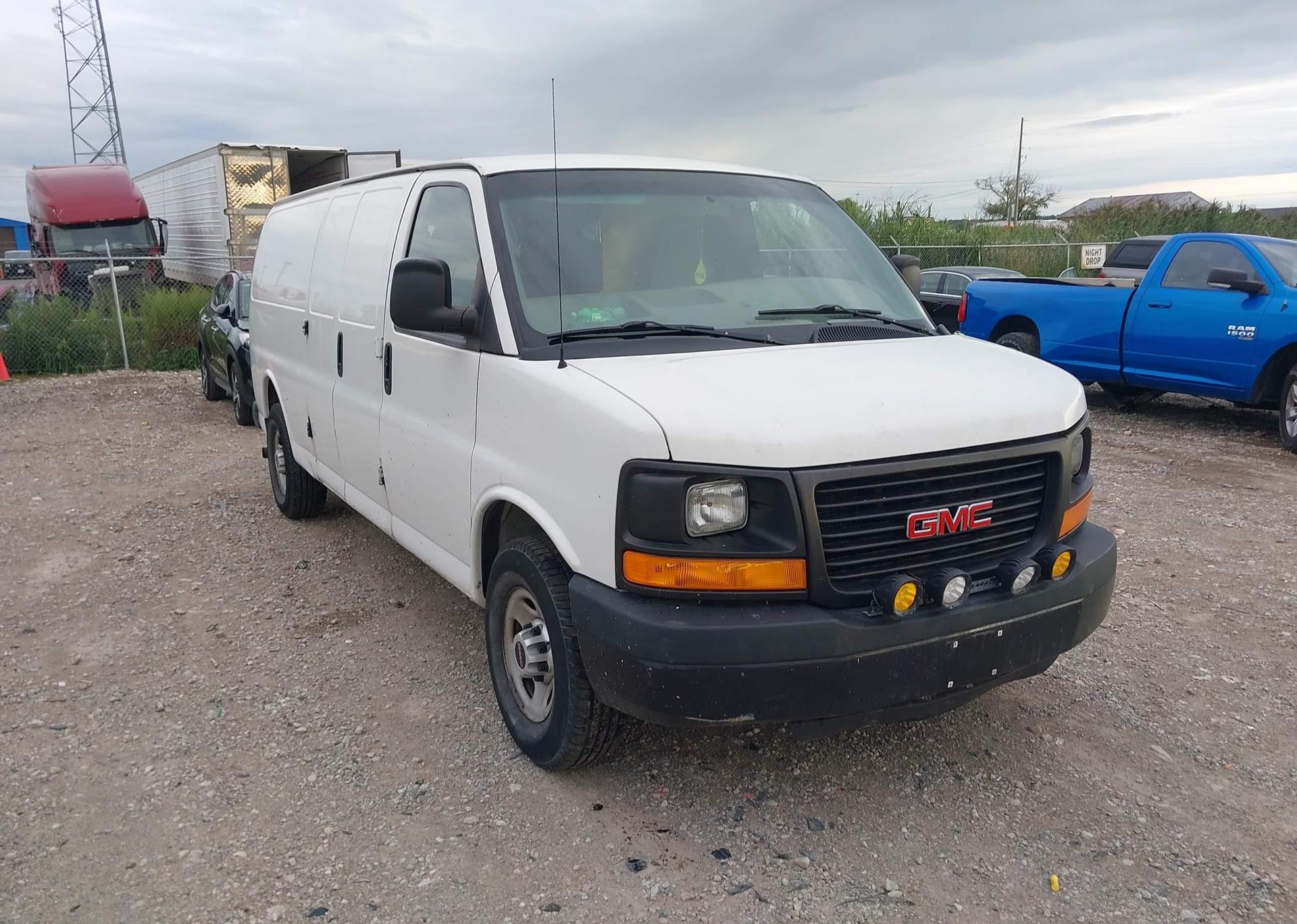 2014 GMC SAVANA G2500