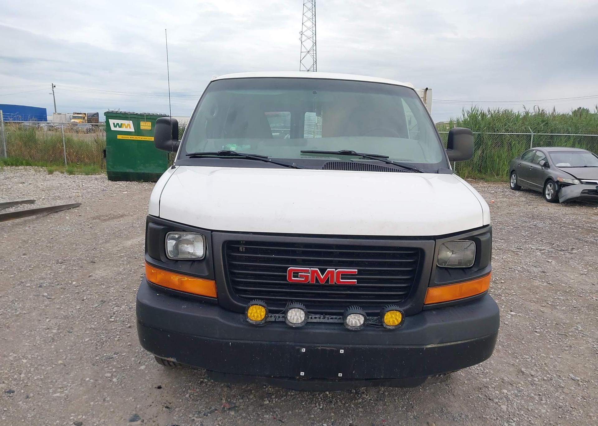 2014 GMC SAVANA G2500