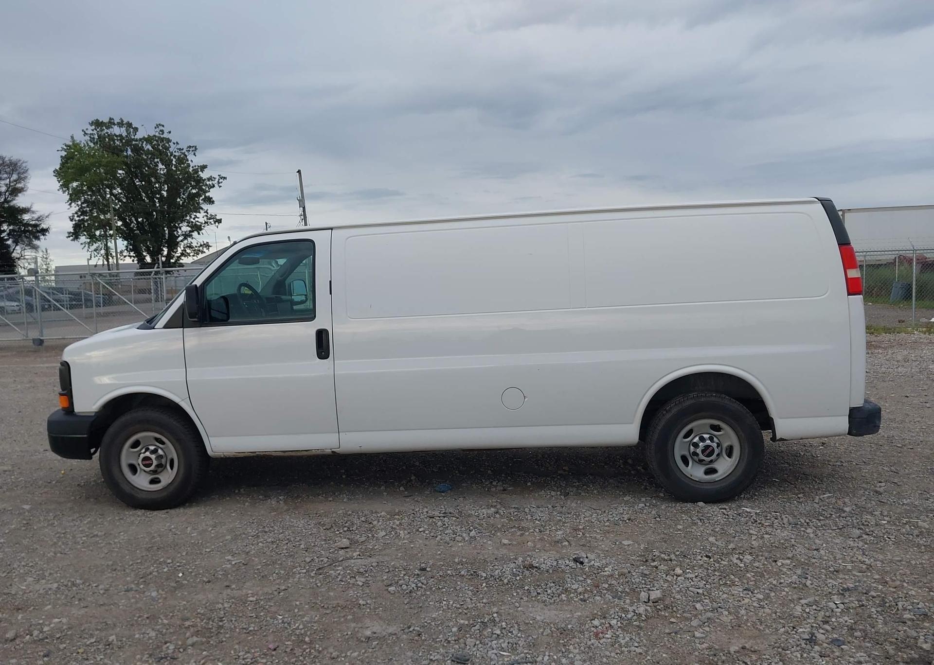 2014 GMC SAVANA G2500