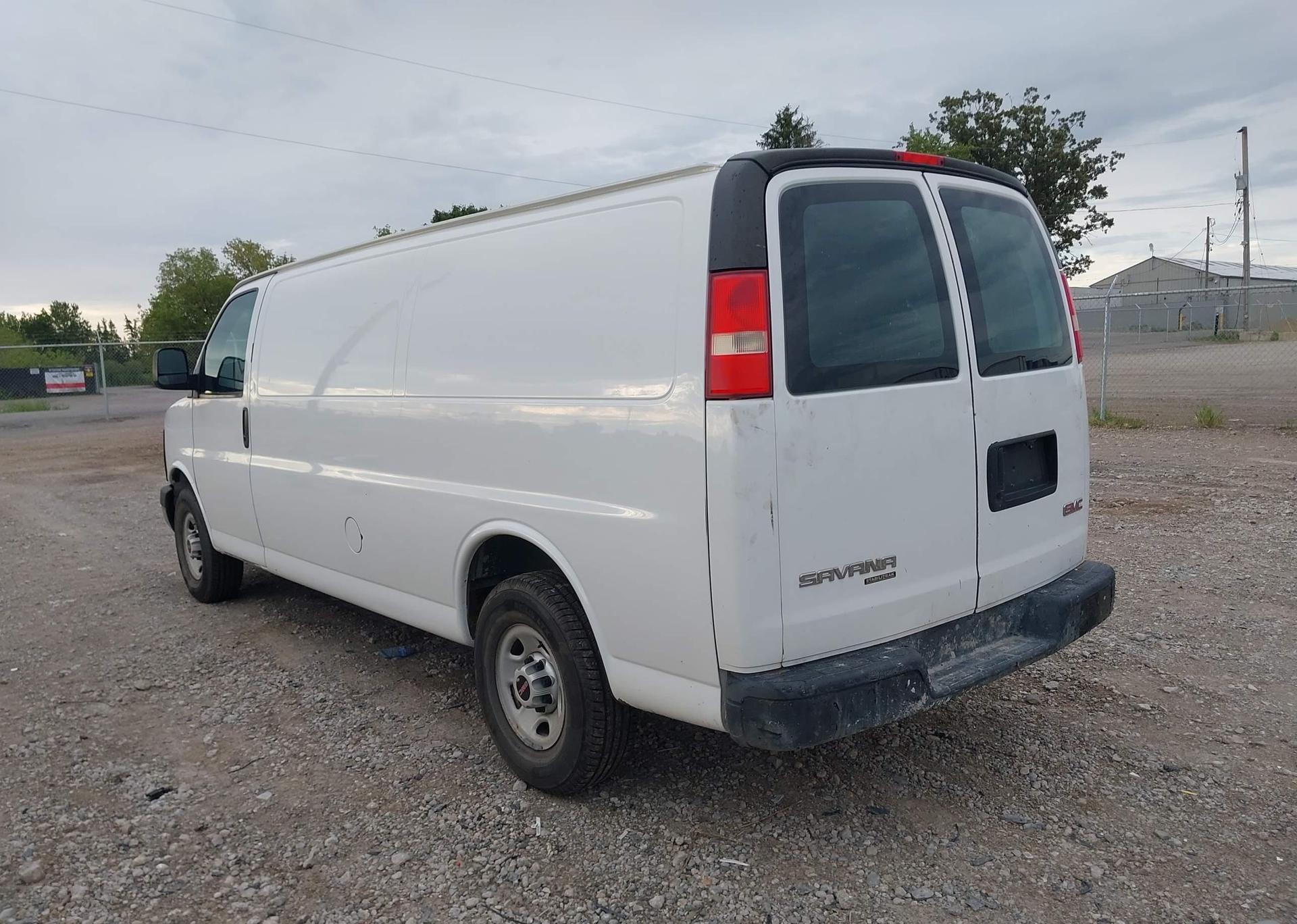 2014 GMC SAVANA G2500