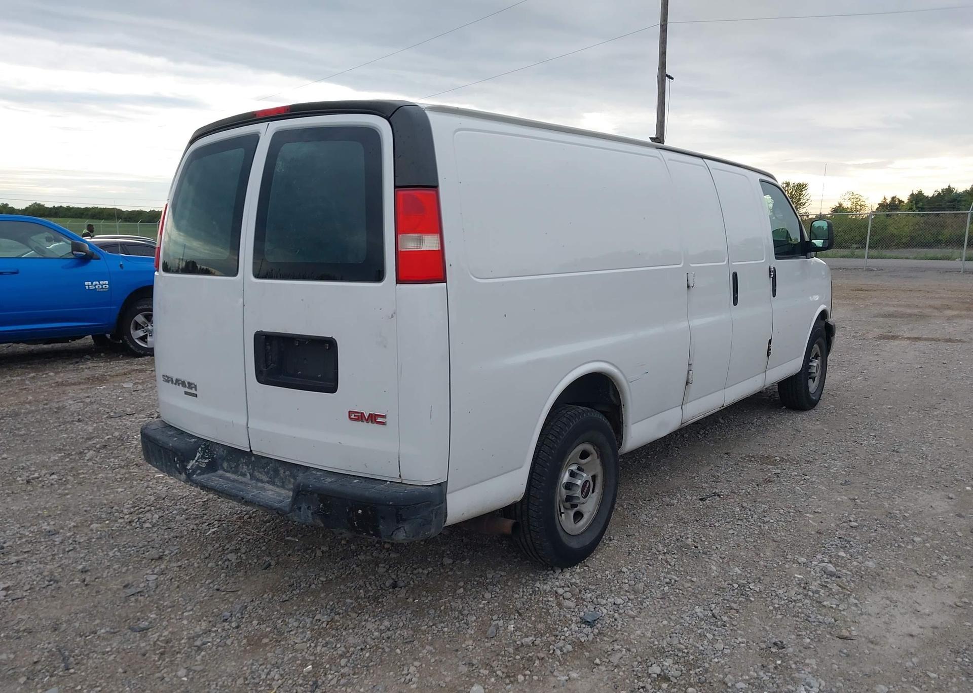 2014 GMC SAVANA G2500