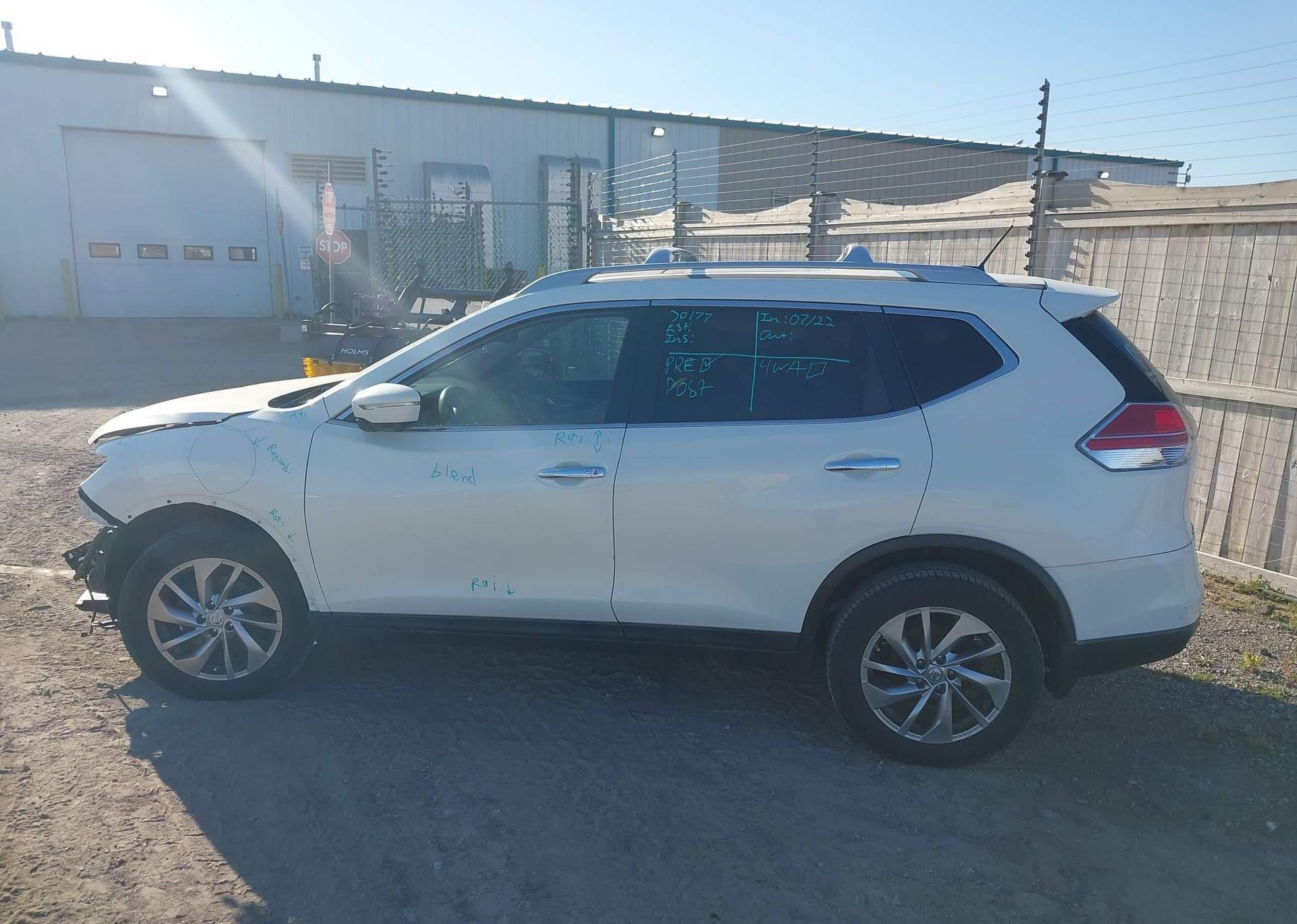 2014 NISSAN ROGUE S