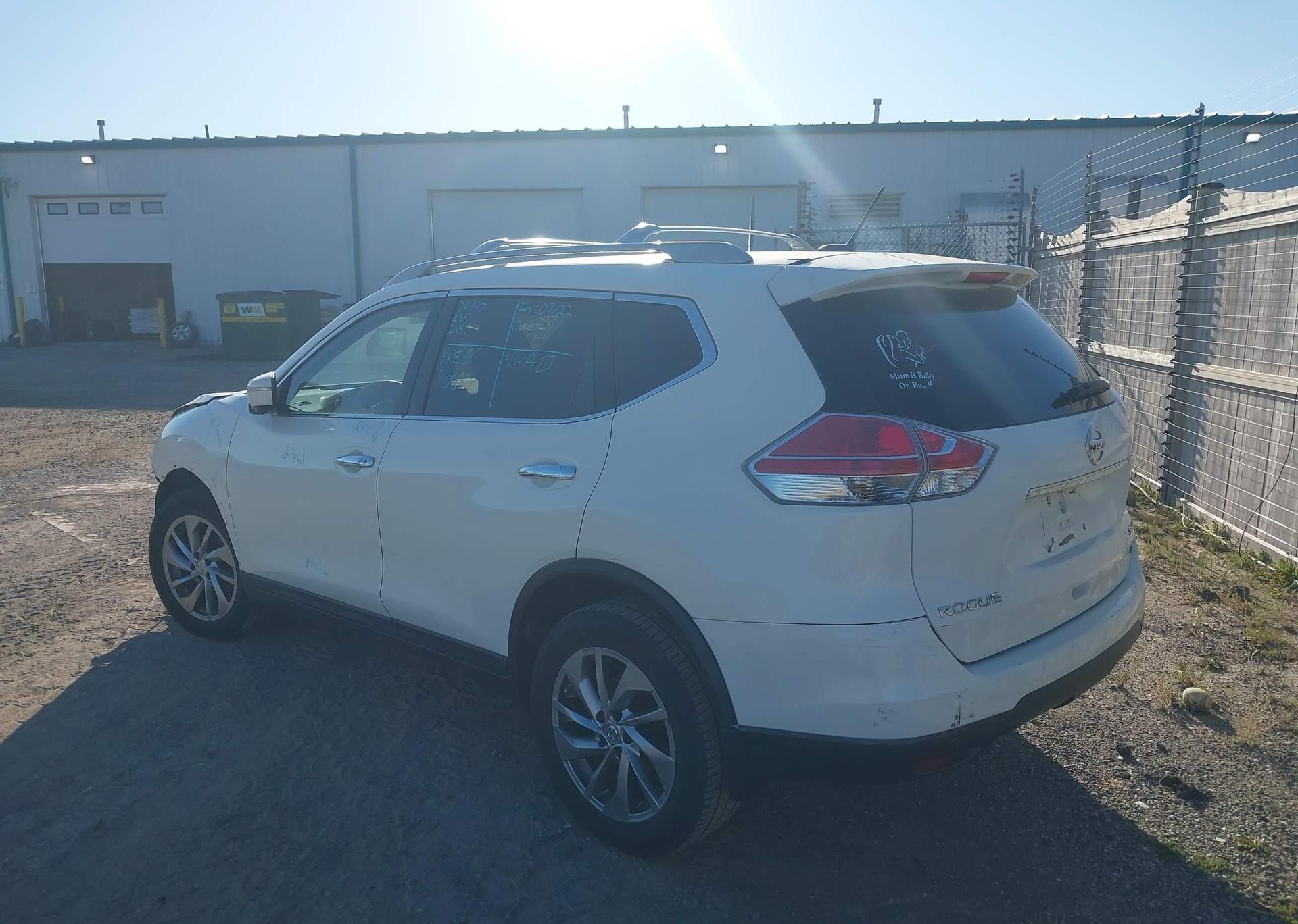 2014 NISSAN ROGUE S