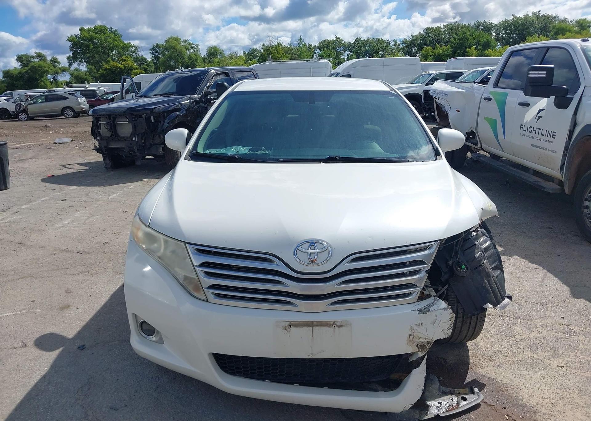 2010 TOYOTA VENZA