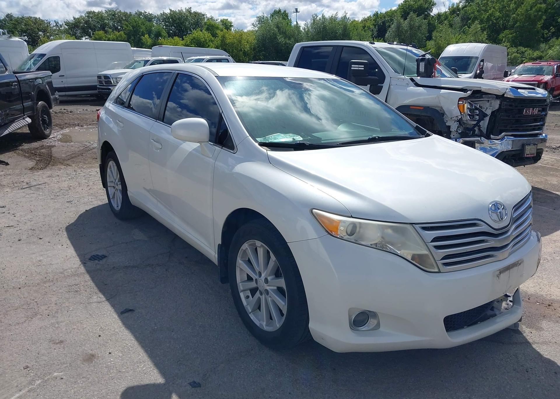 2010 TOYOTA VENZA