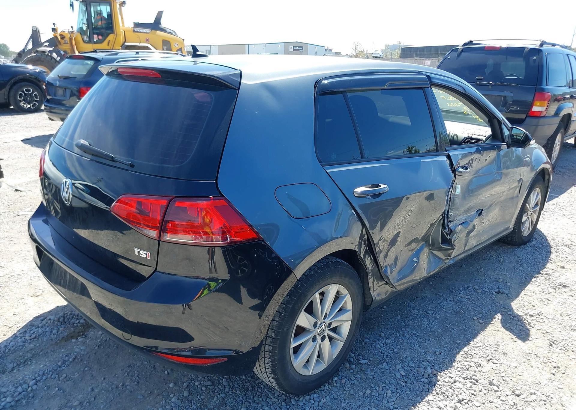 2017 VOLKSWAGEN GOLF