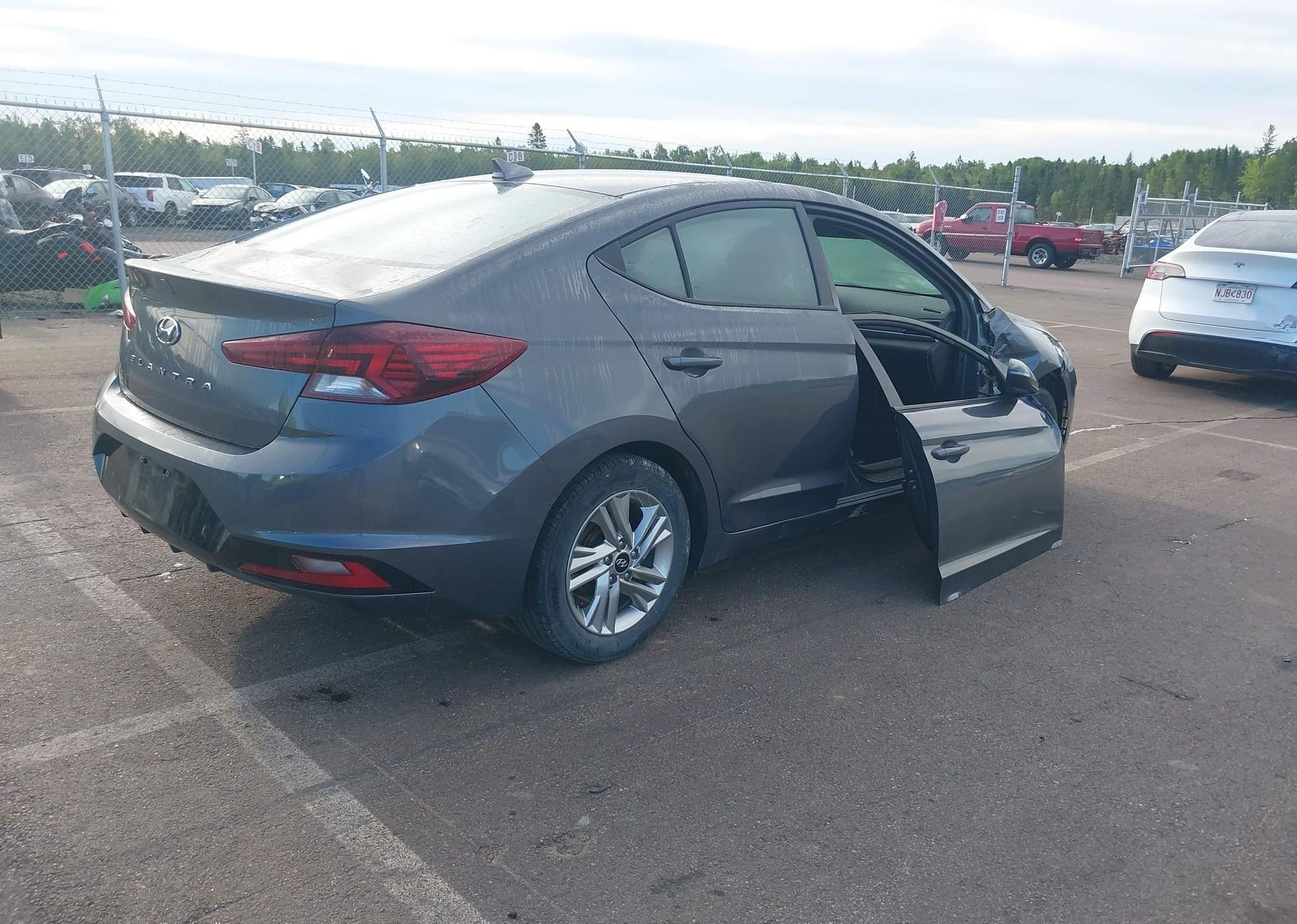 2020 HYUNDAI ELANTRA PREFERRED AUTO IVT