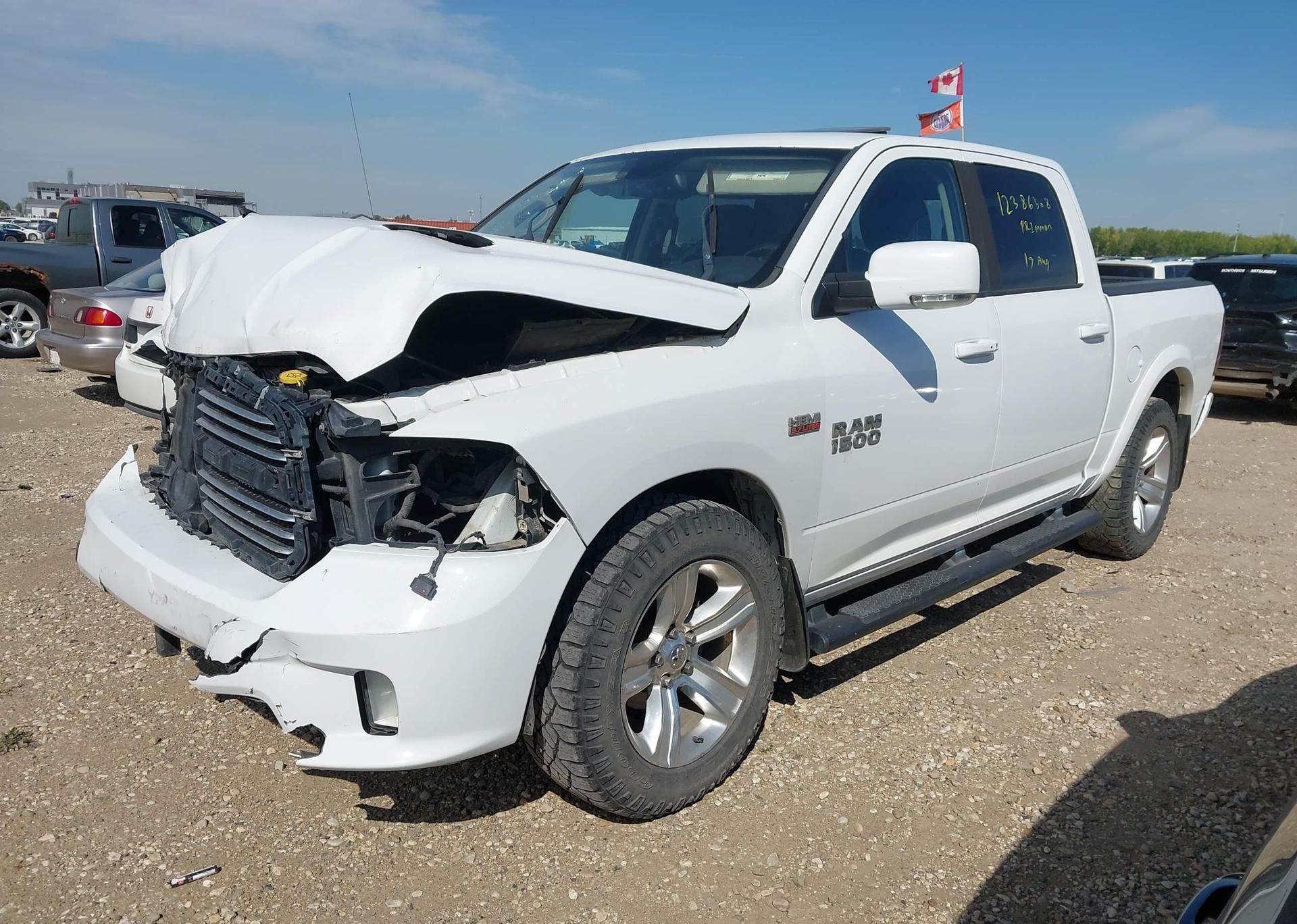 2013 RAM 1500 SPORT