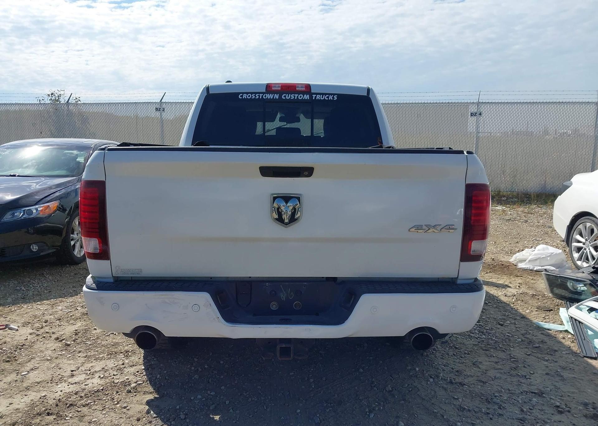 2013 RAM 1500 SPORT