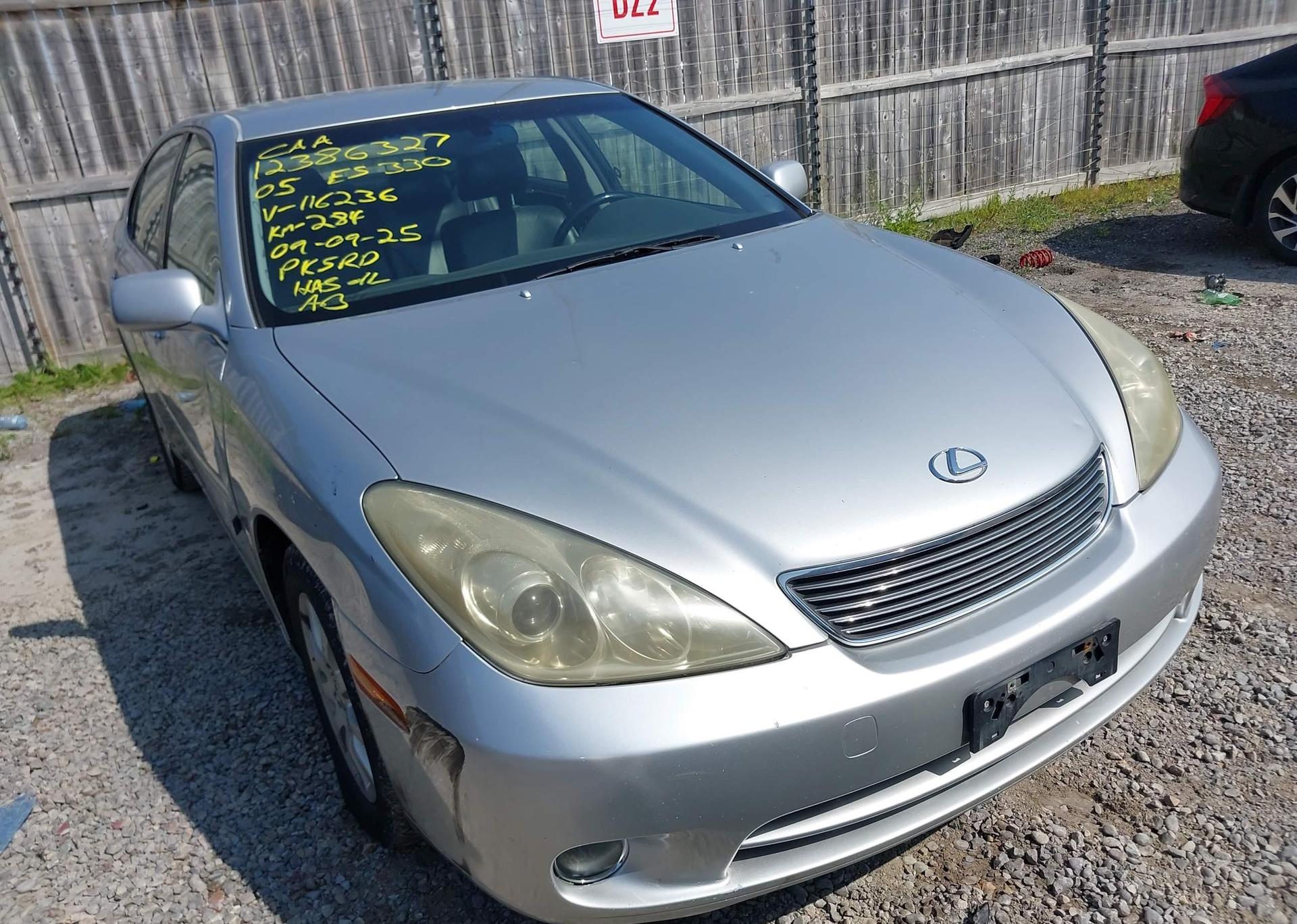 2005 LEXUS ES 330