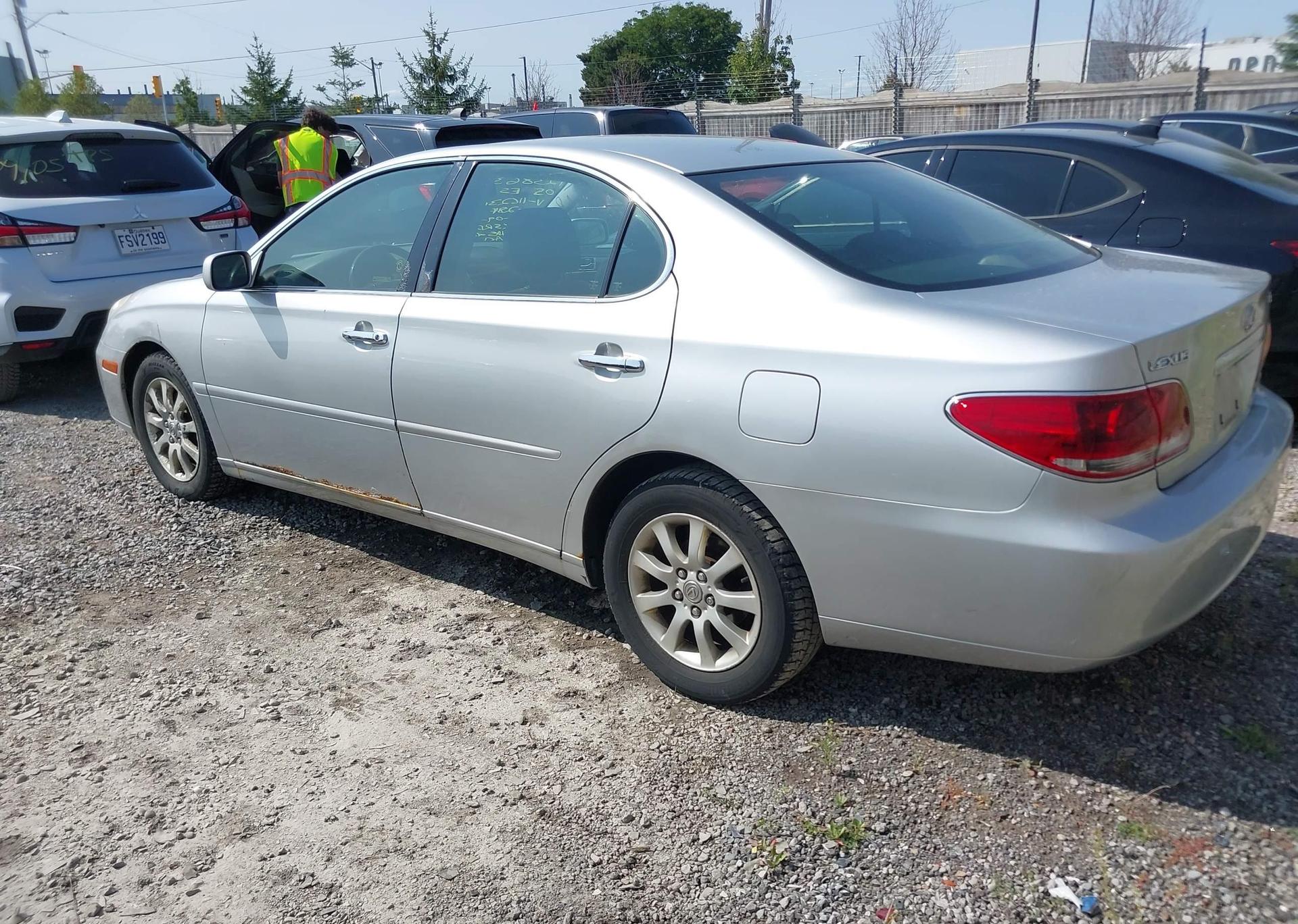 2005 LEXUS ES 330